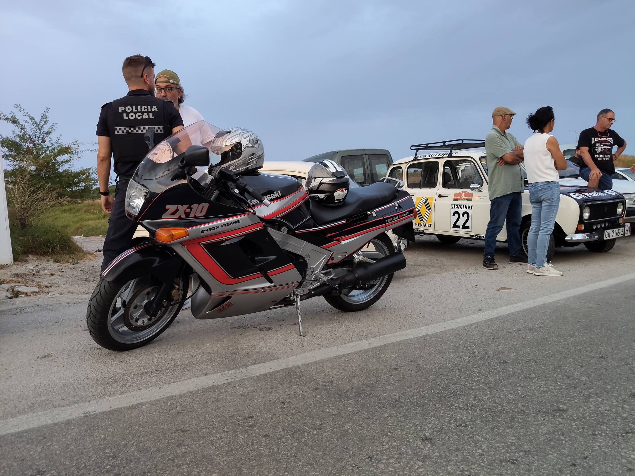KAWASAKI ZX 10 - TOMCAT - WORLD OFFICIAL MOTO CLUB | Facebook