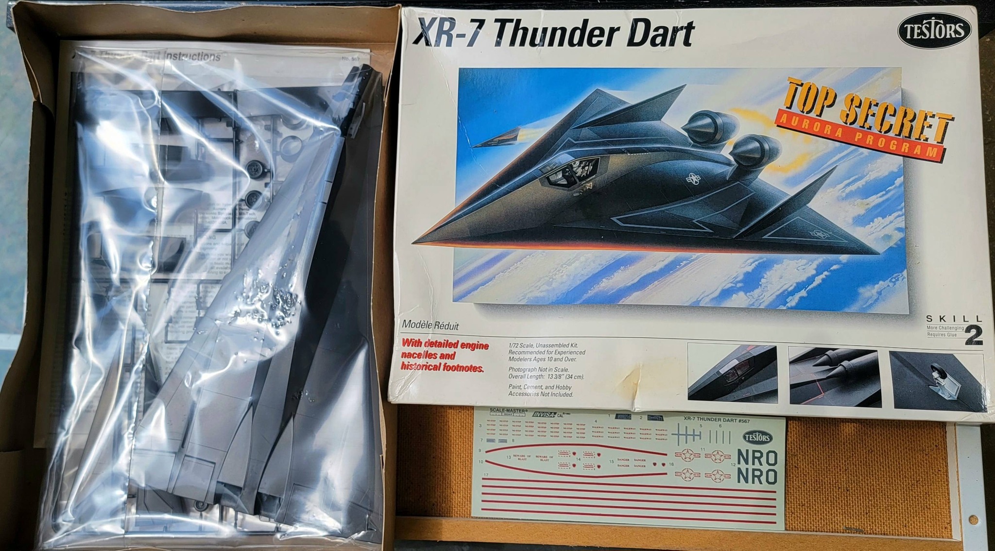 First pics with the two airplanes 1-72 Italeri SR-75