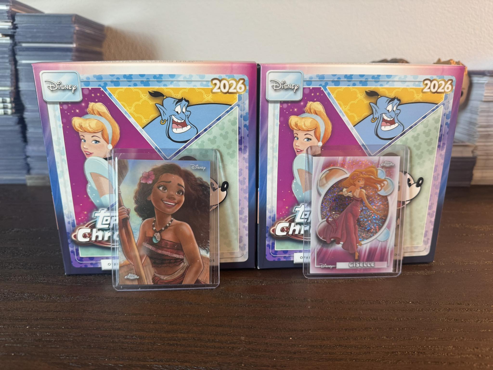 Just pulled Minnie 1/1 Auto Super Refractor!! Disney Neon - $25