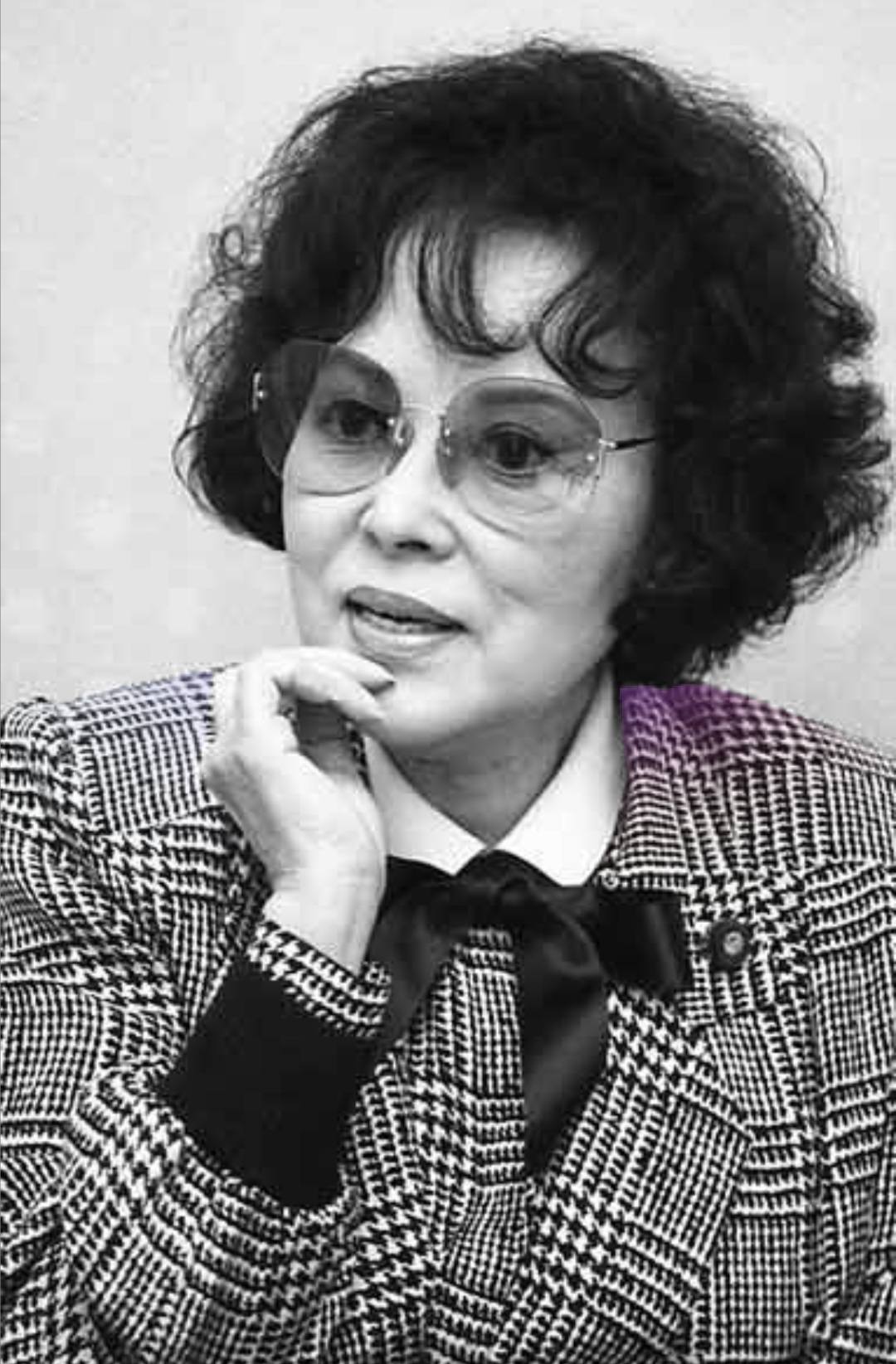 傳奇女性李香蘭, 日本名山口淑子, 1920 年出生,2014 年逝世,很喜歡她唱