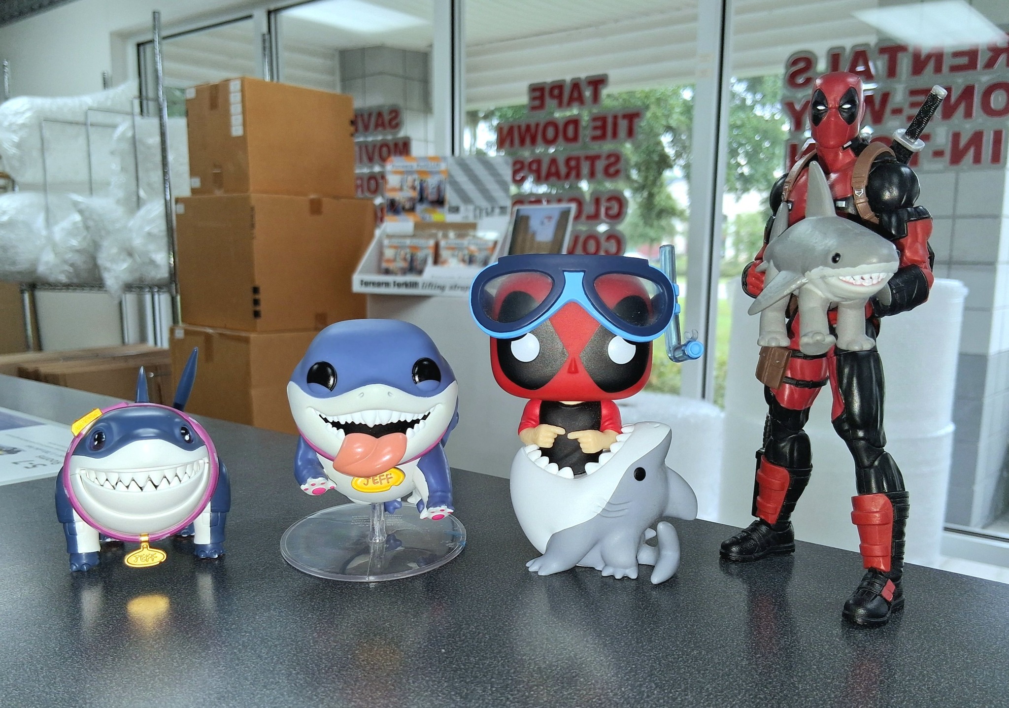 My name is Jeff ~ First look at the LE 9.500 GameStop exclusive