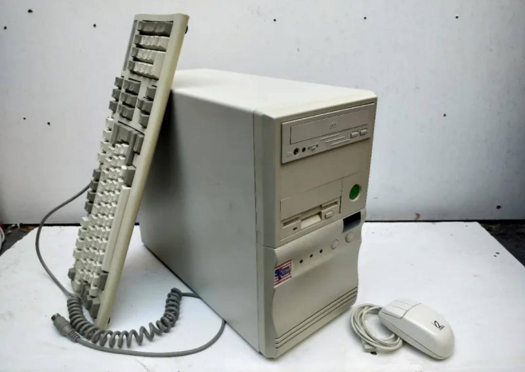 Restoring a vintage PCChips 486DX2 computer from childhood