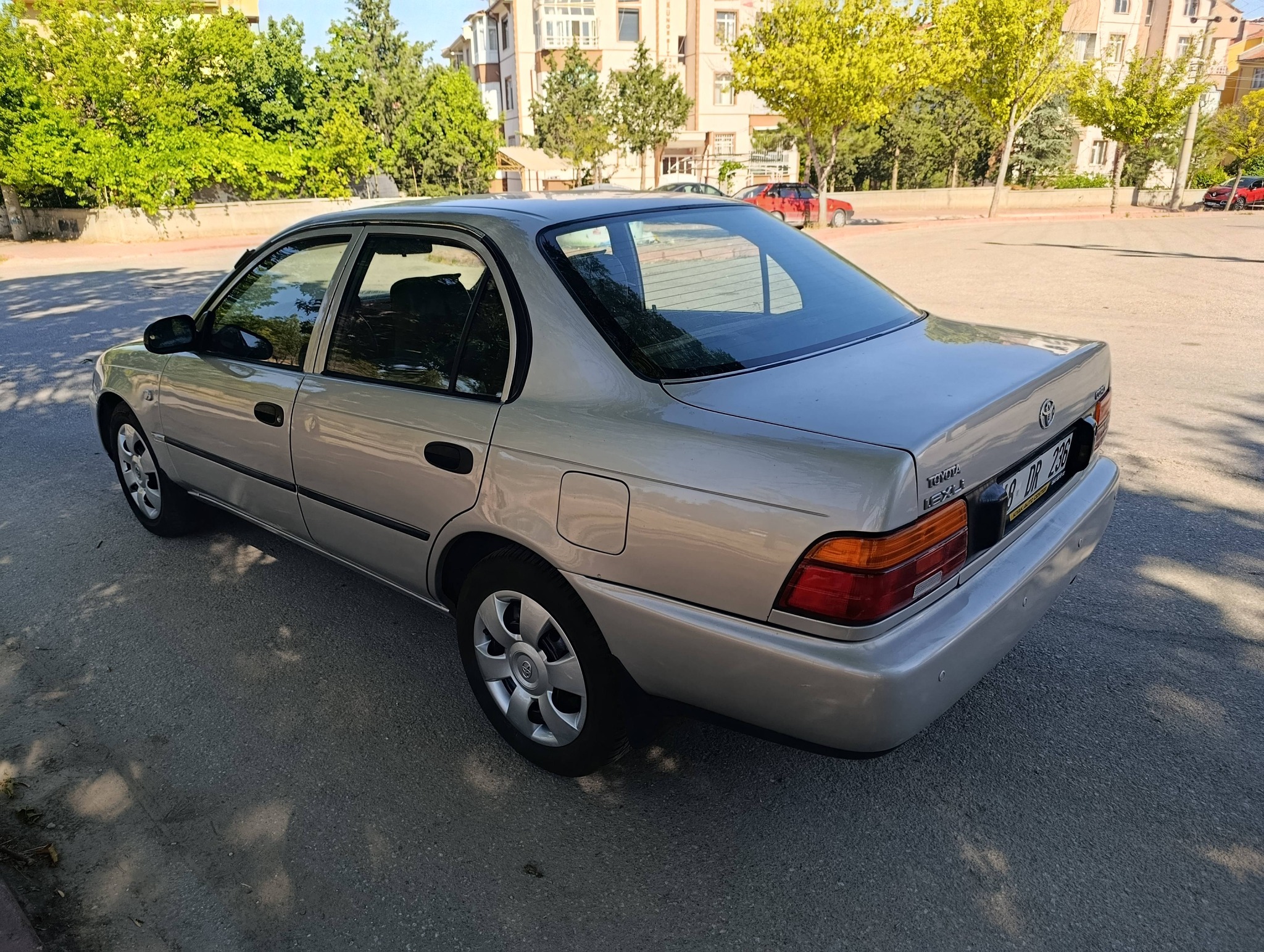 97 model xli klimalı sol ön çamurluk kaput panel değişen vize yeni