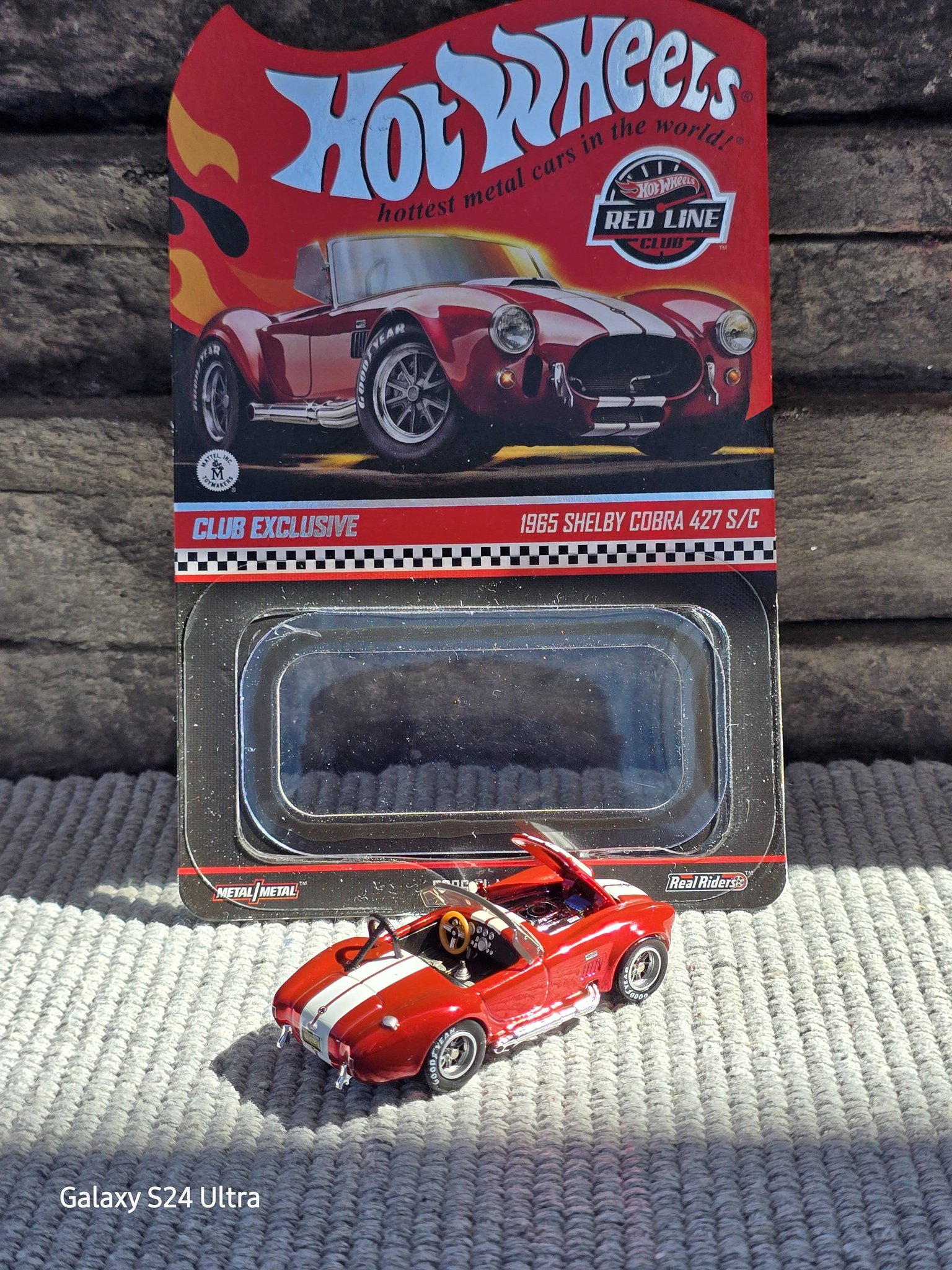 Hot Wheels Red Line Club '65 Shelby Cobra 427 S/C – Club Exclusive
