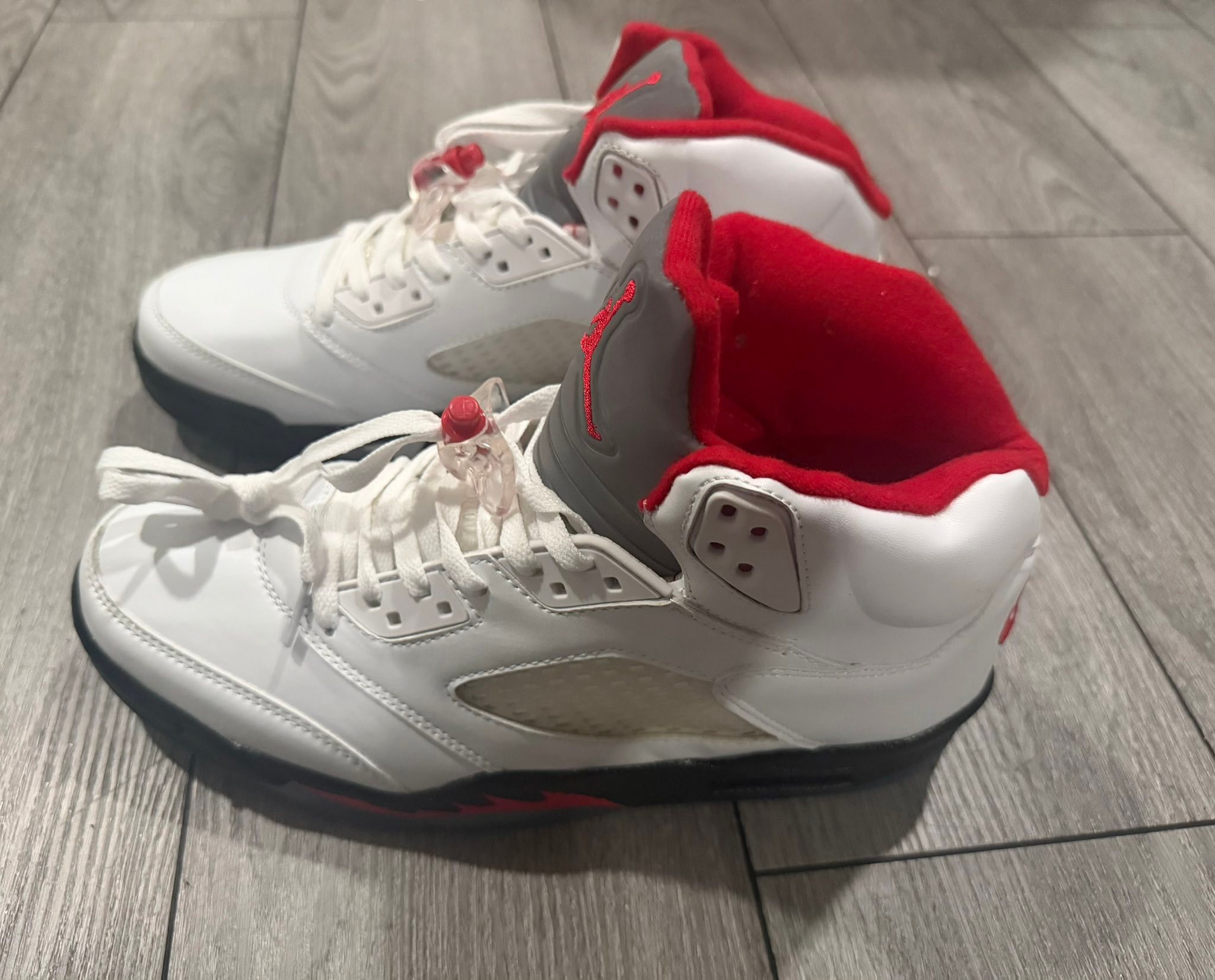 The OG “Toro Bravo” Air Jordan 5 release is truly a time capsule