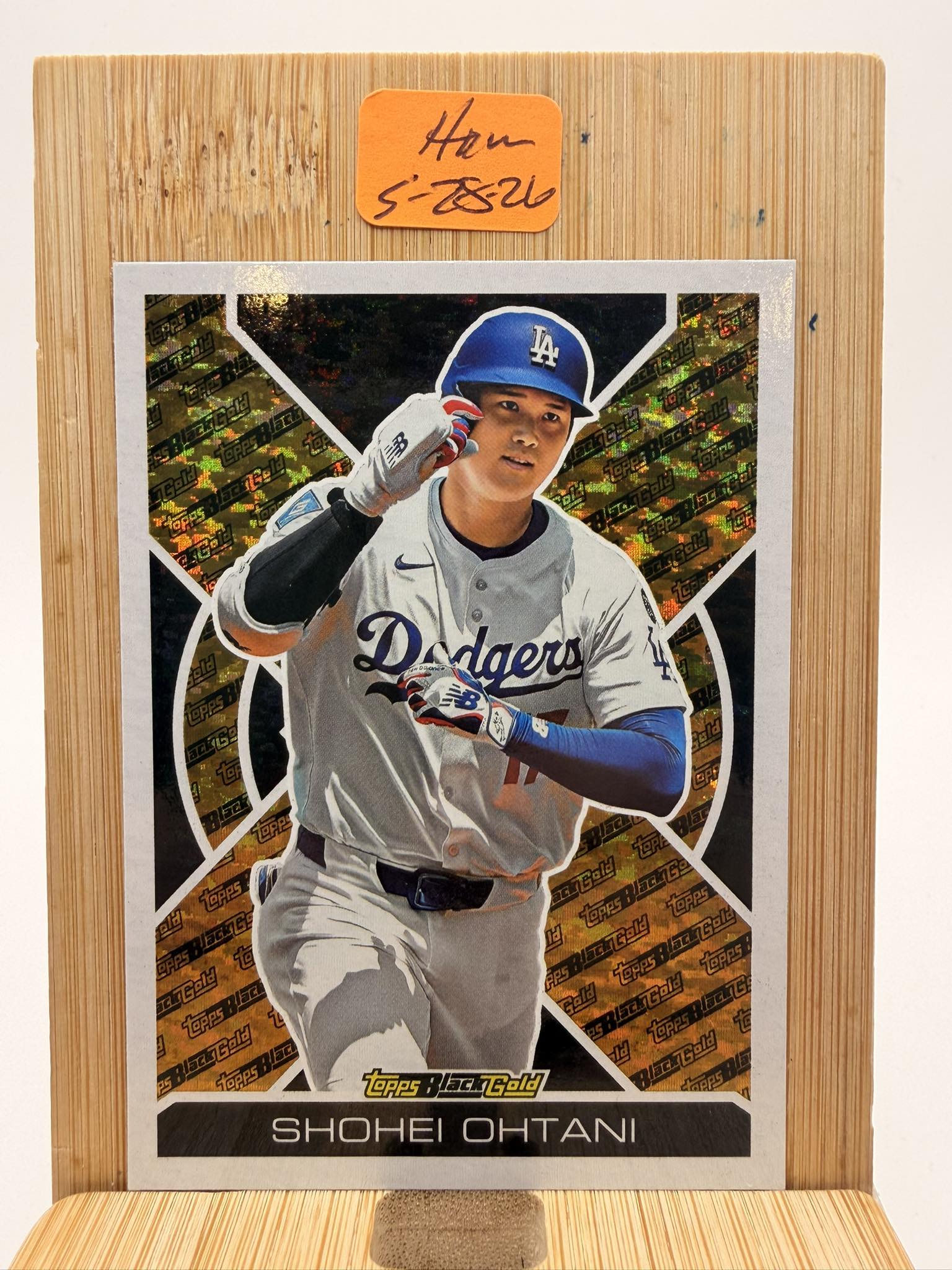 This is a 2025 Topps Holiday Shohei Ohtani #H1 baseball card 