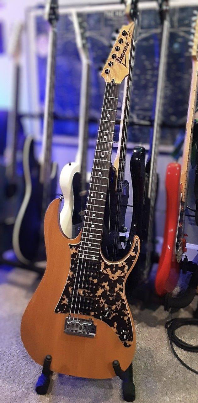 Restored 1992 Ibanez RT140 guitar with upgraded parts