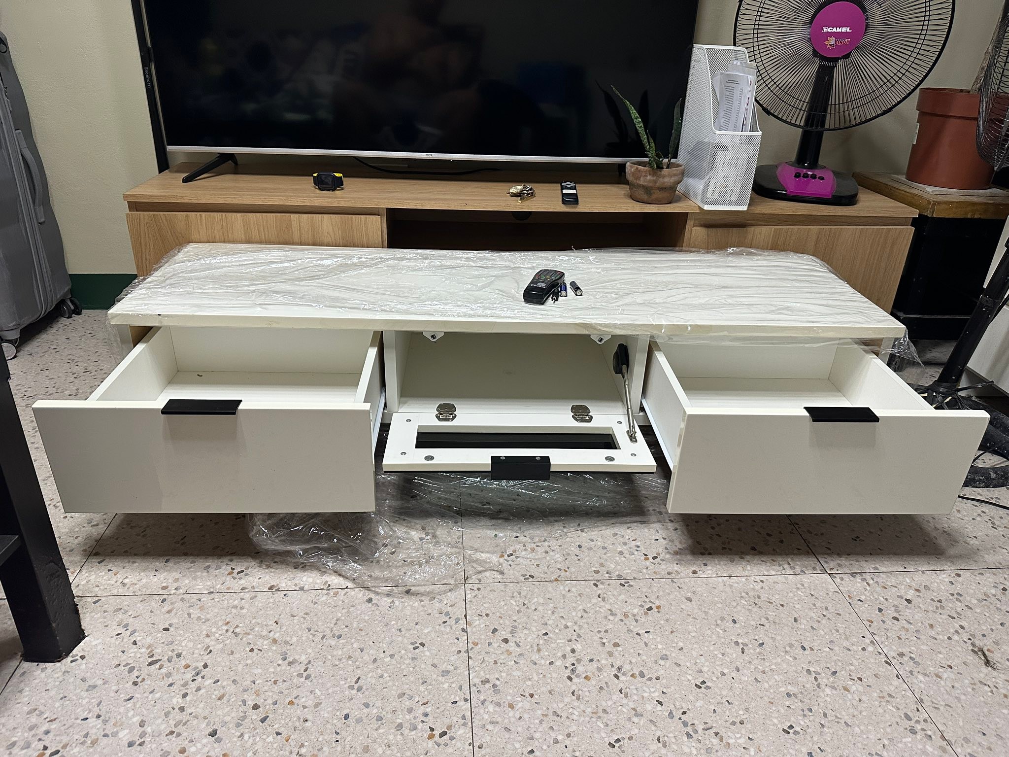 Selling this White Nitori TV Console Php 4,500