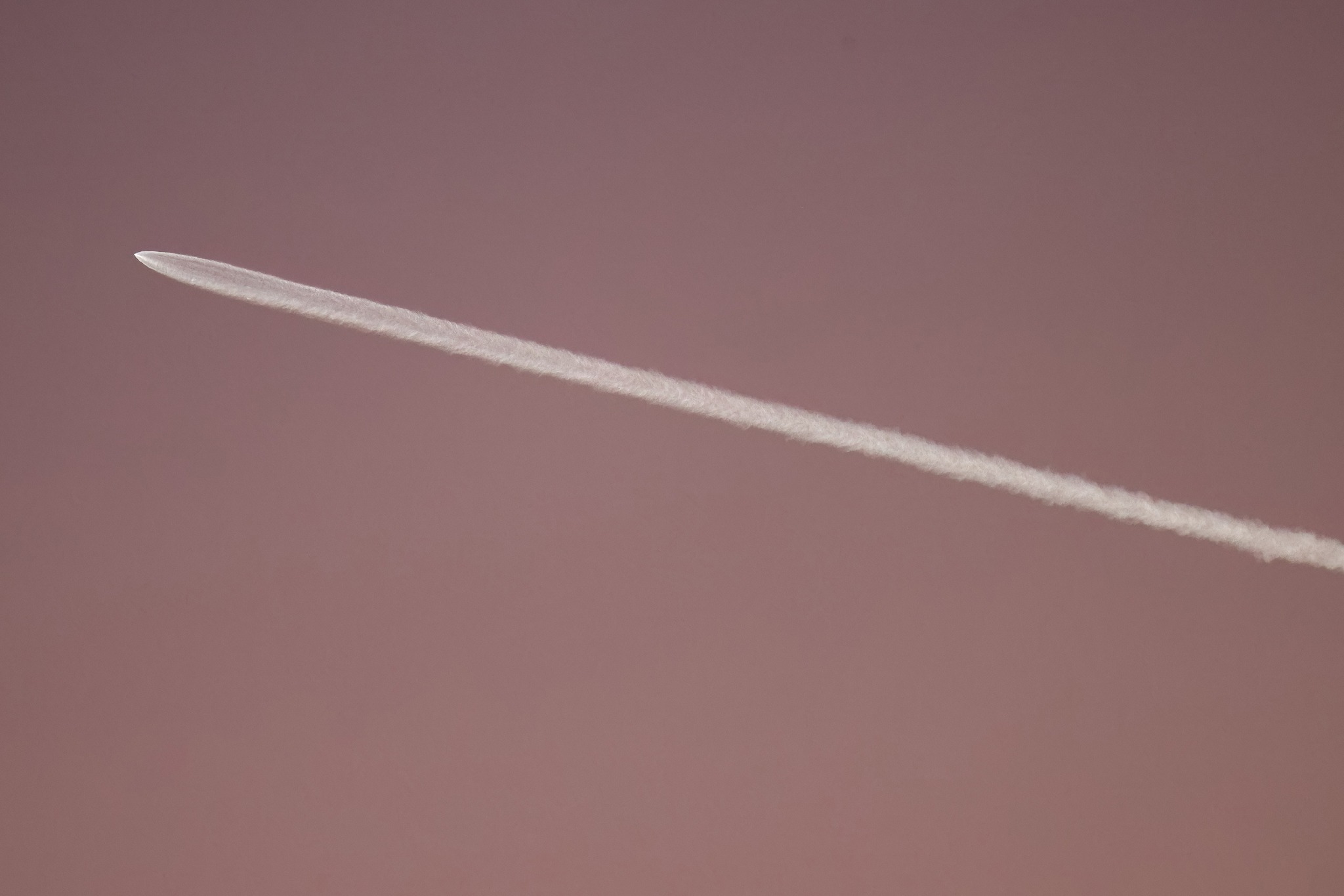 SpaceX Falcon 9 launch near Venus seen from San Diego, CA