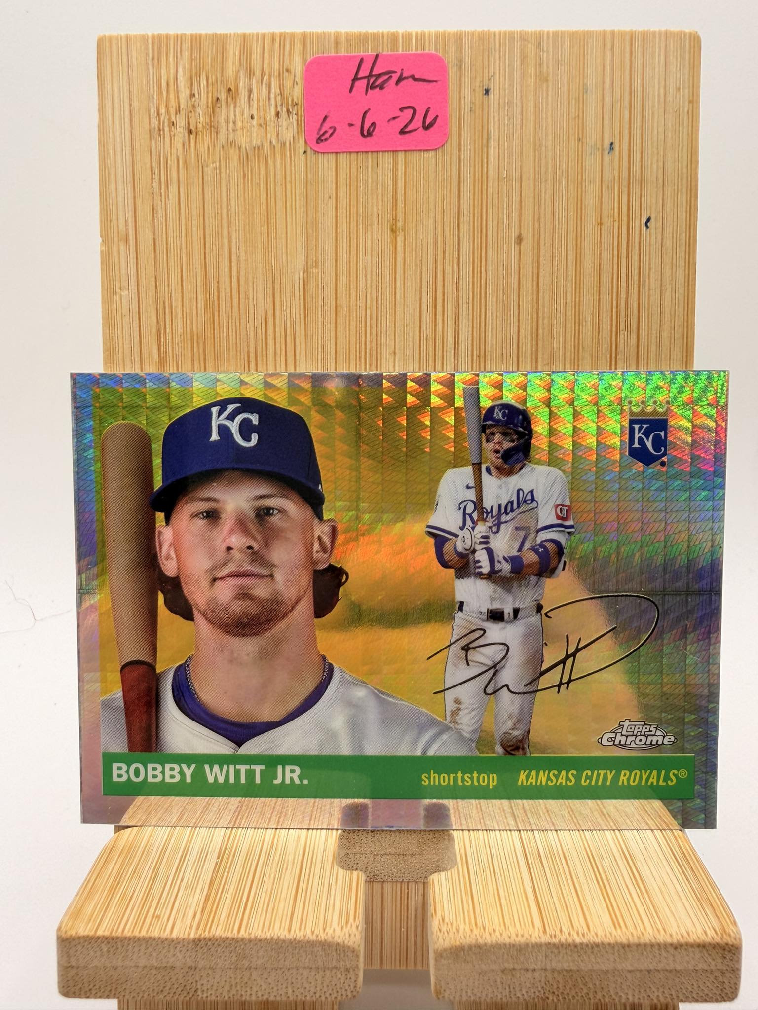 FIRST LOOK: Bobby Witt Jr. image variation SP in 2026 Topps Chrome 