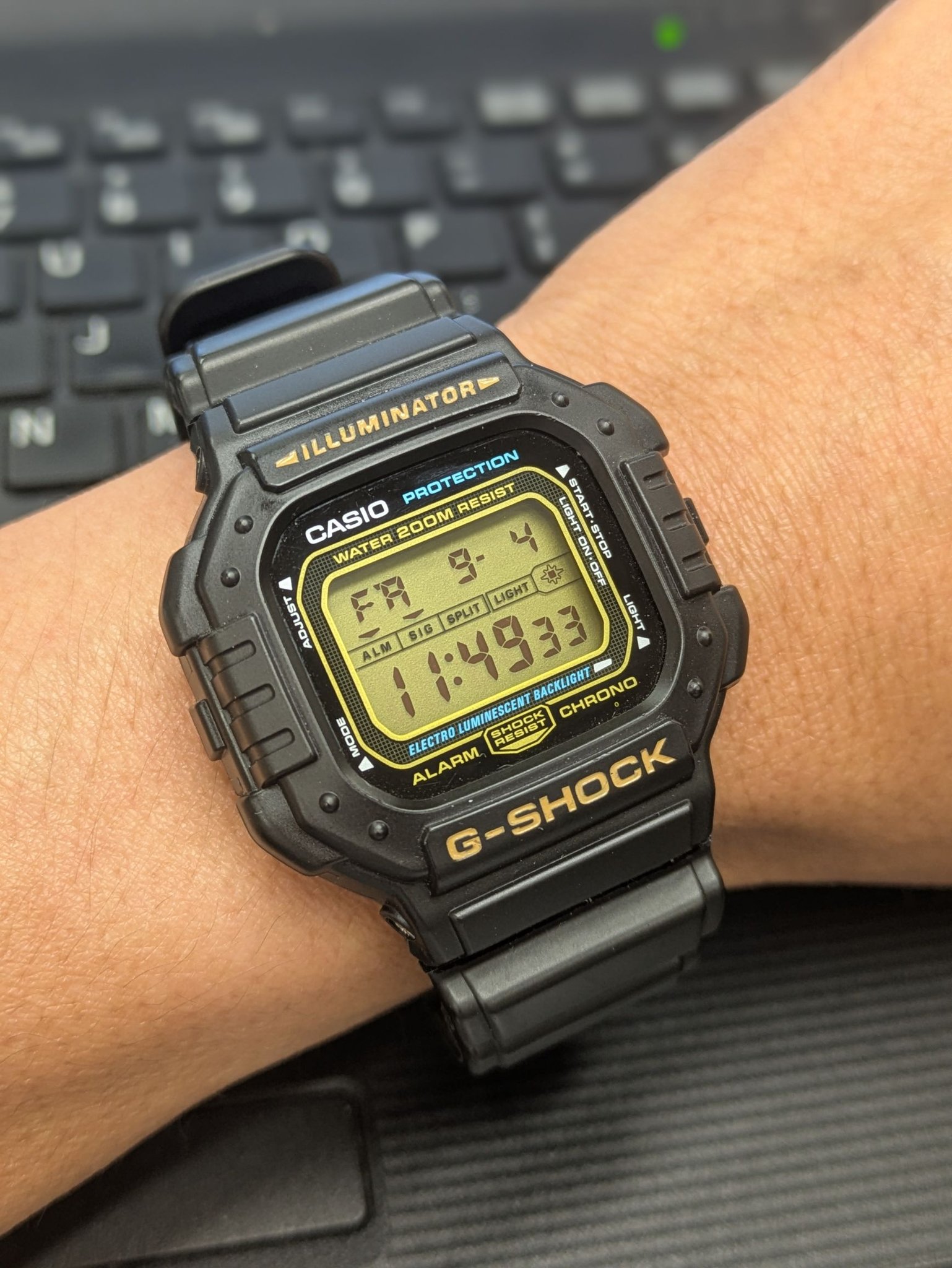 Casio DW-6800 watch remains sharp after 26 years