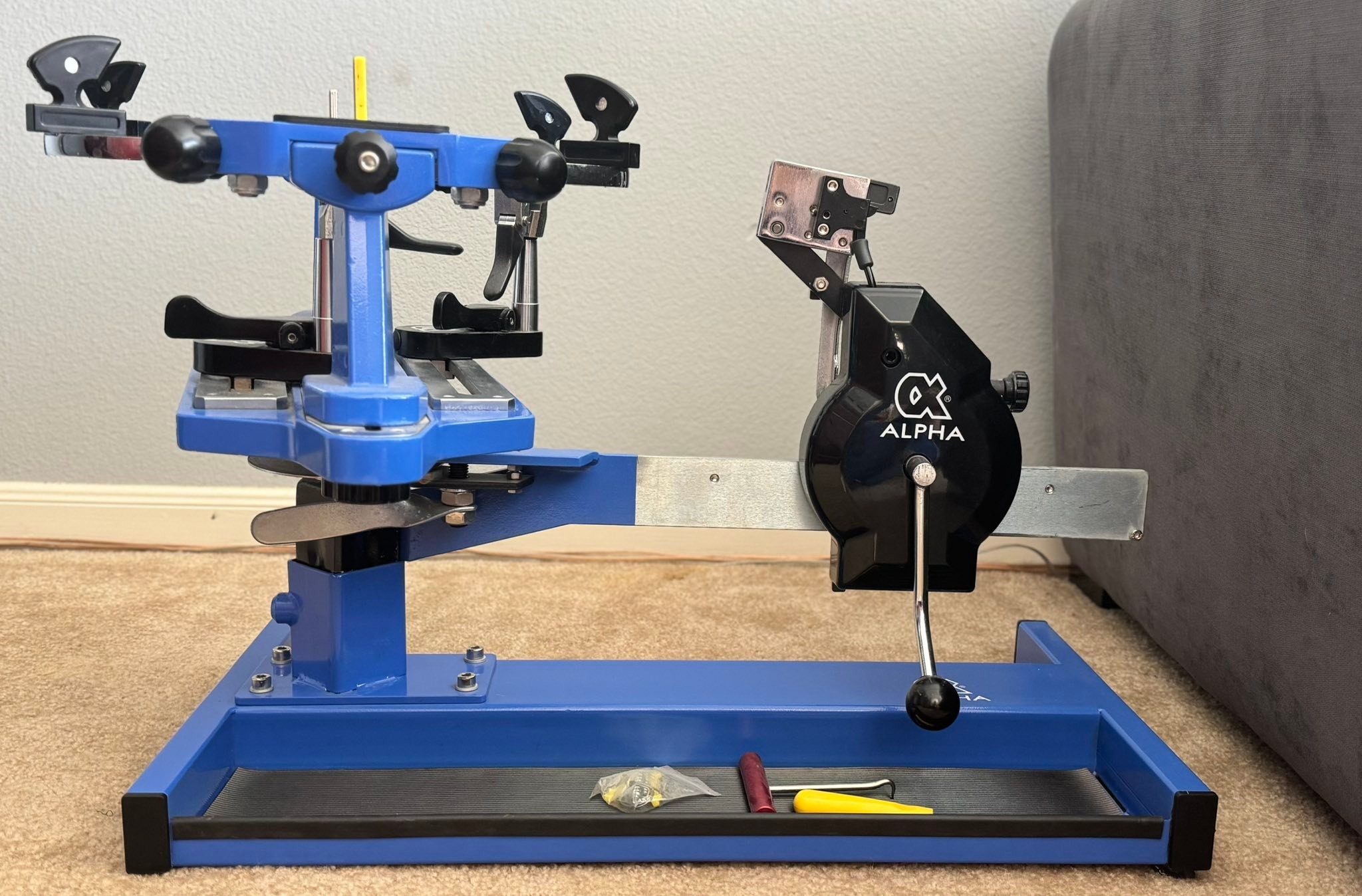 バ*ラ様 YONEX ES5 PROTECH ストリングテンション測定器 What is a Yonex ES5 Protech stringing machine worth?