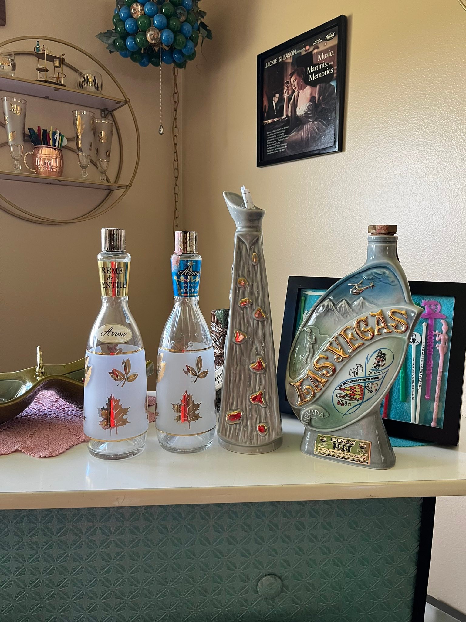 Vintage 1969 Jim Beam decanter found at Goodwill