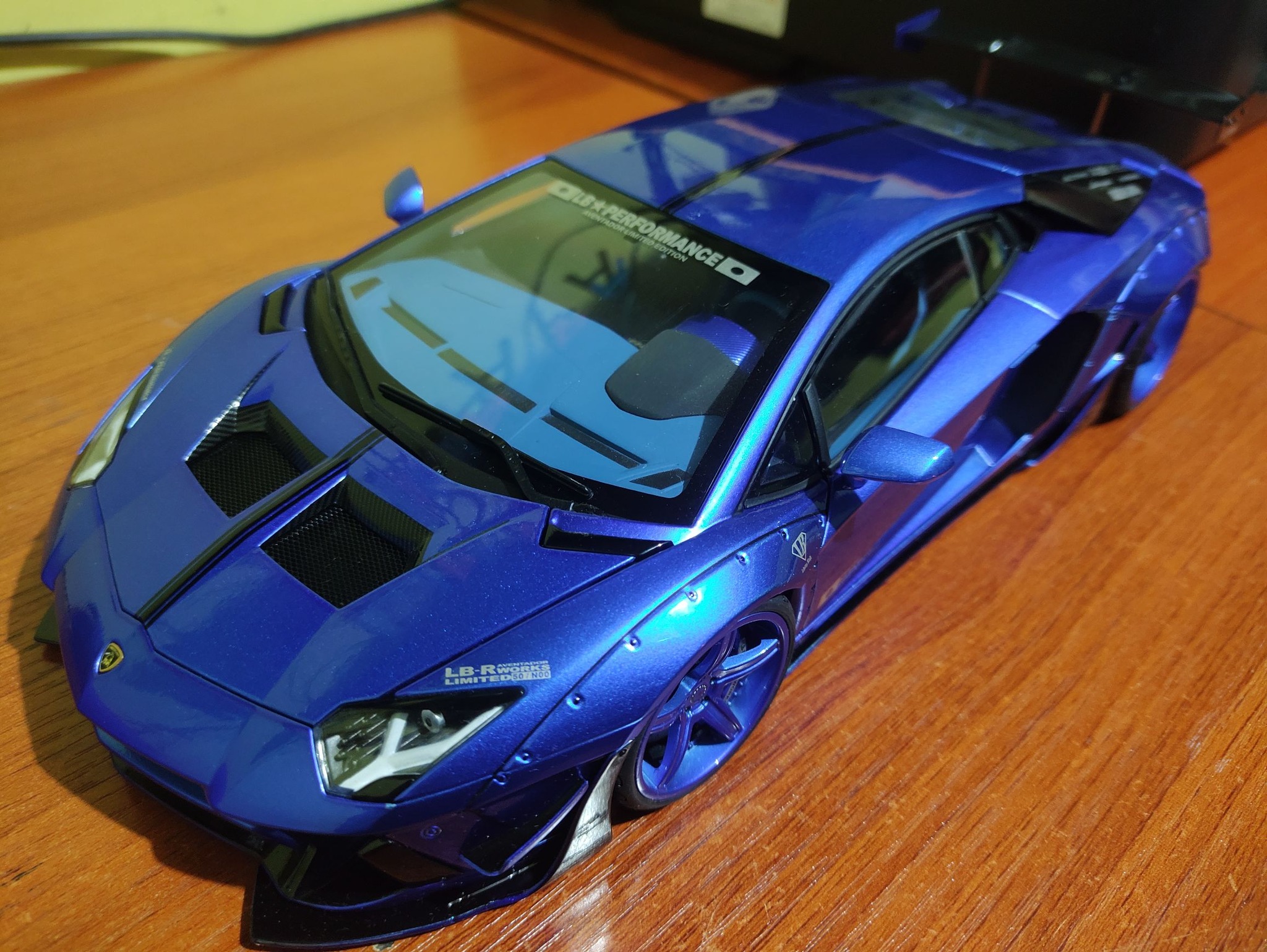 57 MINI GT LB☆WORKS Liberty Walk Lamborghini Aventador Light Blue