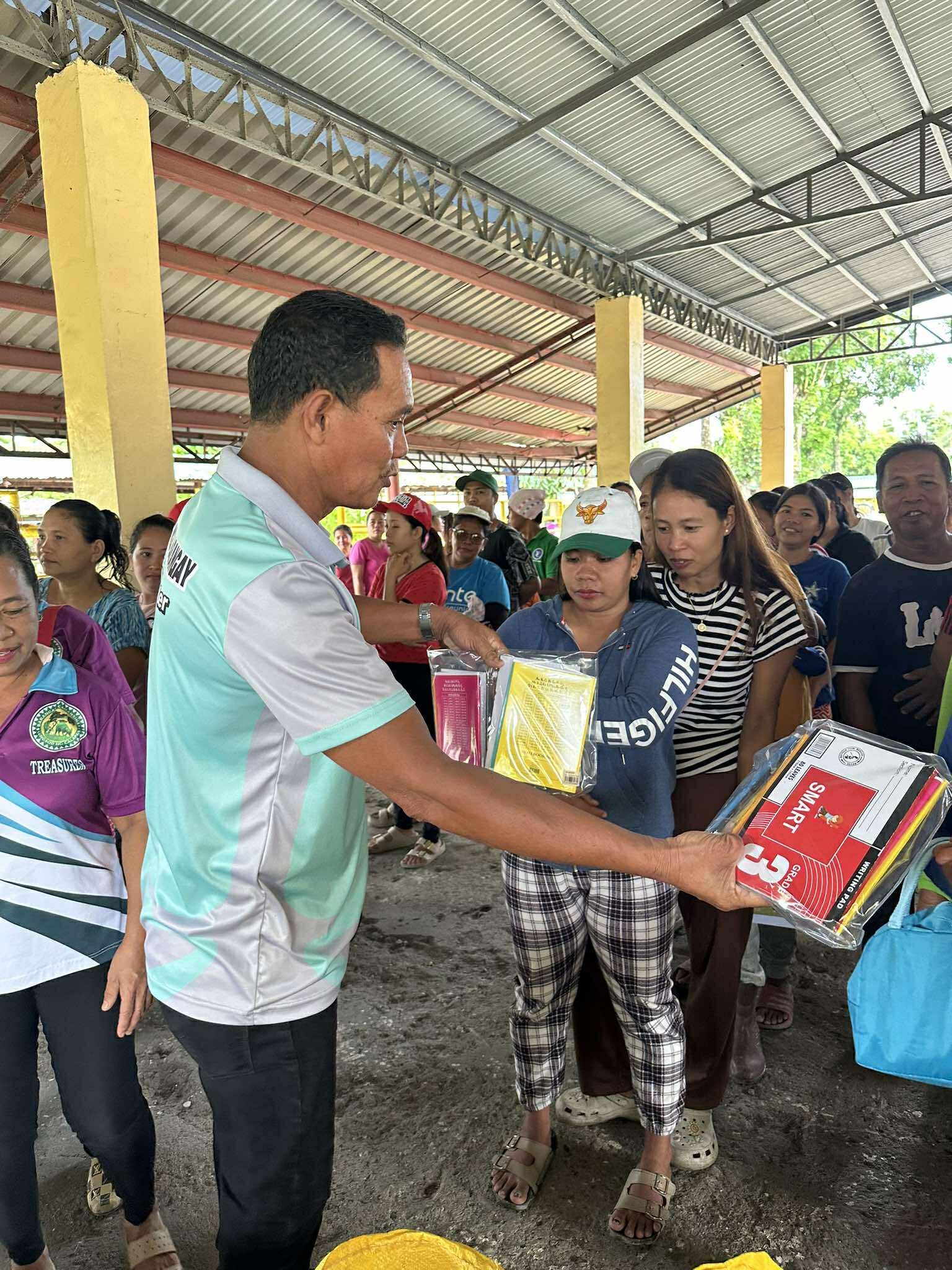DepEd-Cal... - DepEd-Calapan City-Camansihan Elementary School