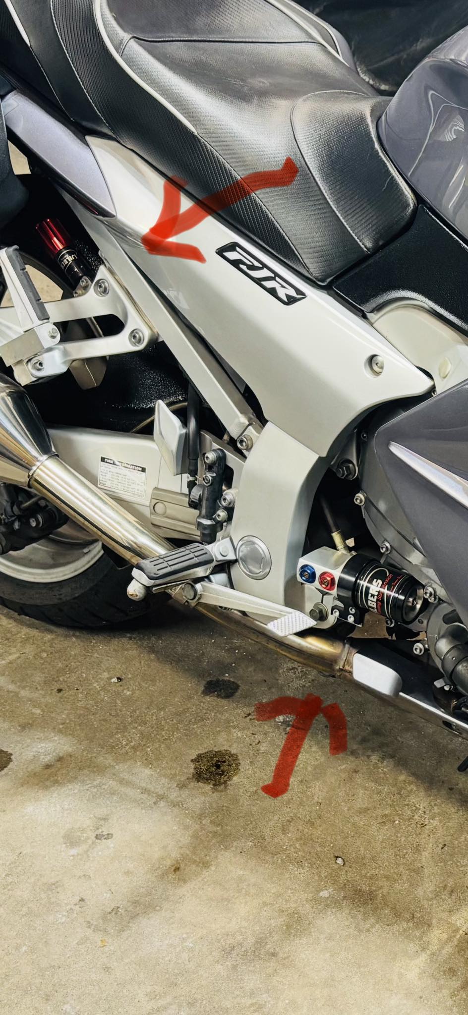 Did a good investment on my '06 FJR. Front and rear Wilbers