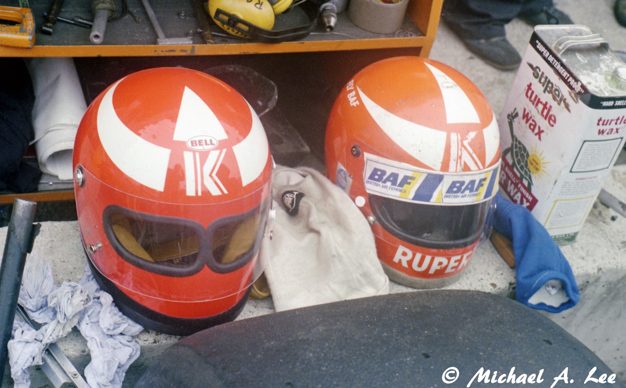 1978 motorcycle helmet Carlos Reutemann - 1:5 - Lotus 79 Modèle 1978 helmet - Wikipedia
