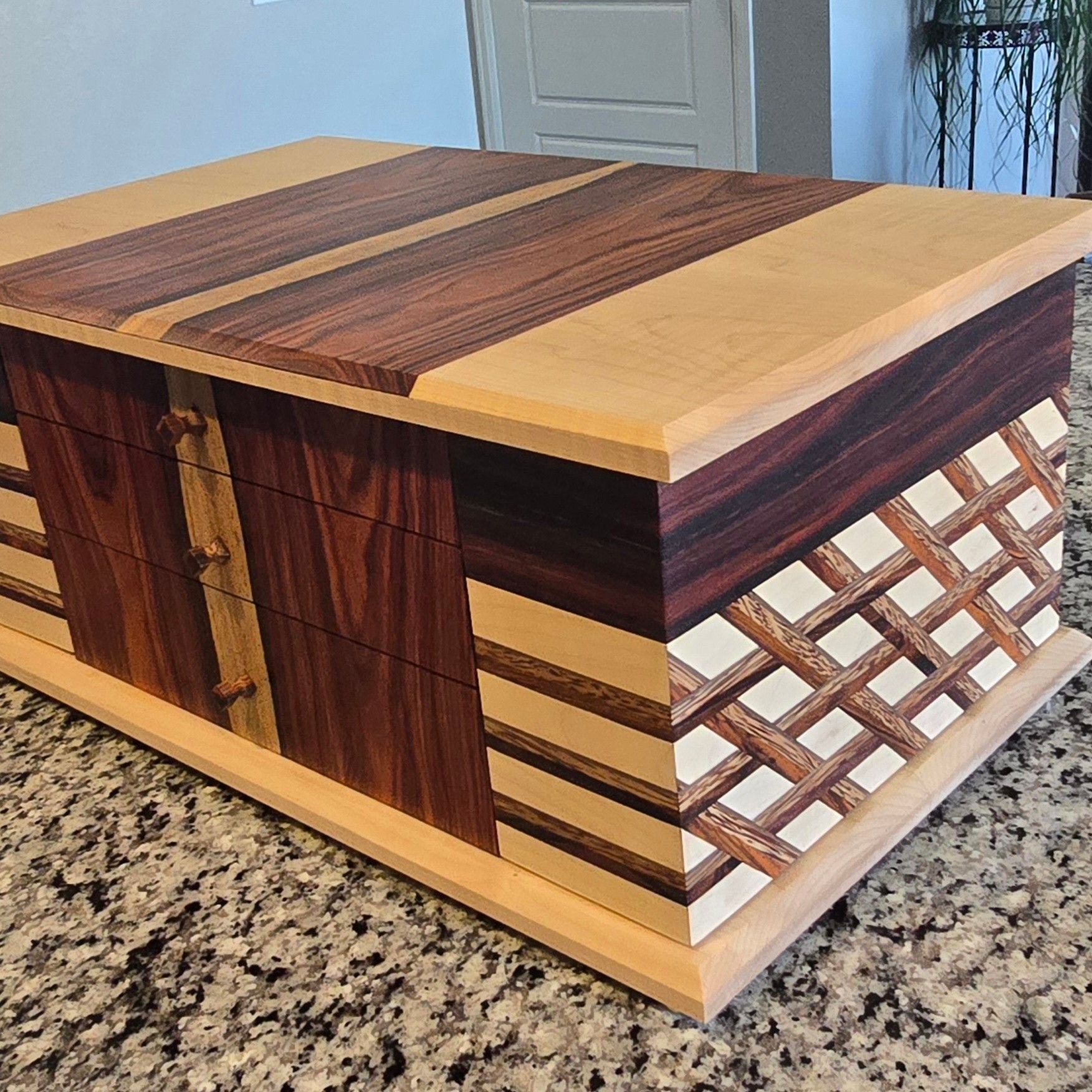 Woodworking For Beginners | Stadium style chess board, with flat board ...
