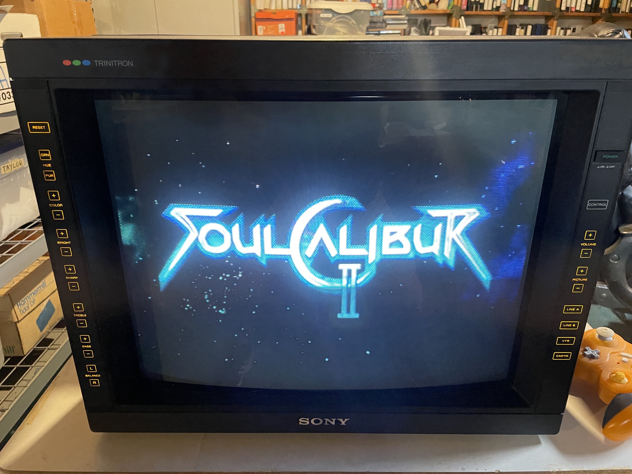 Sony Trinitron PVM-20M2MDU monitor for sale