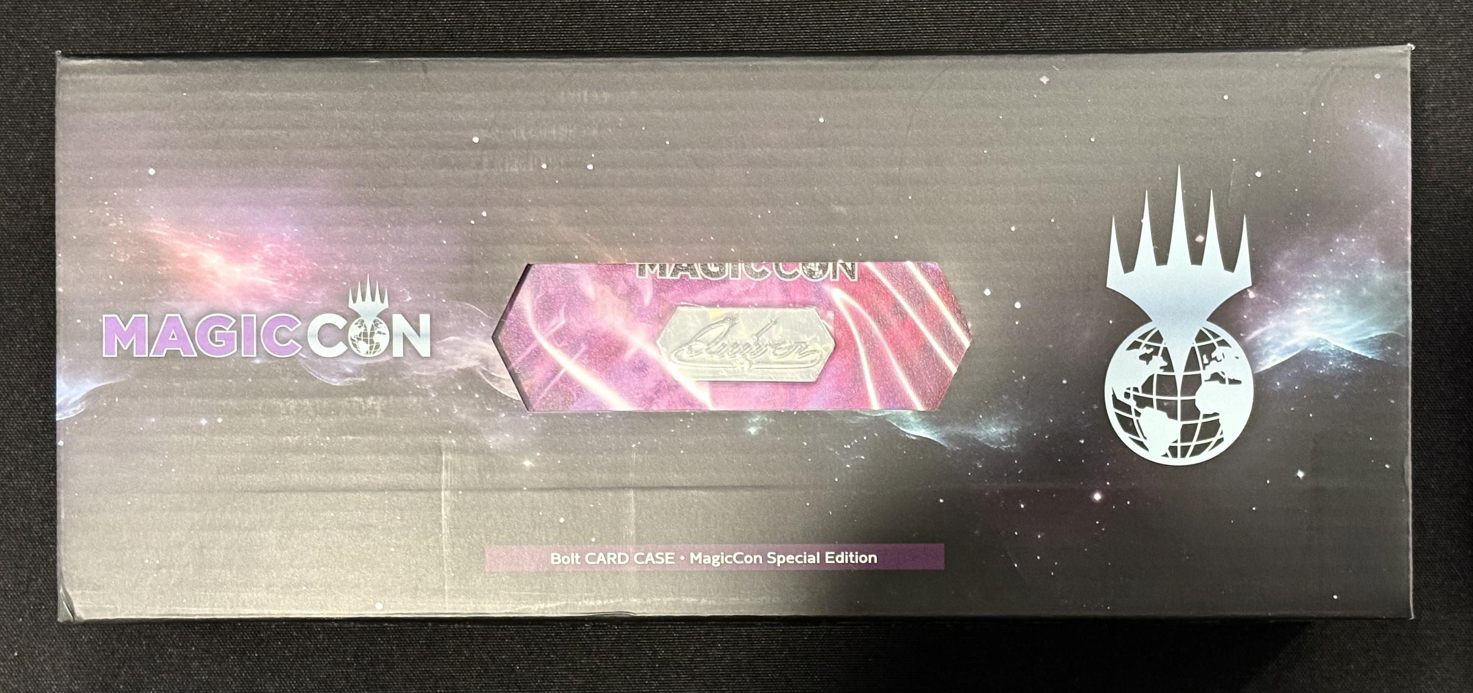 Selling Planeschase cards and die from MagicCon Amsterdam VIP package