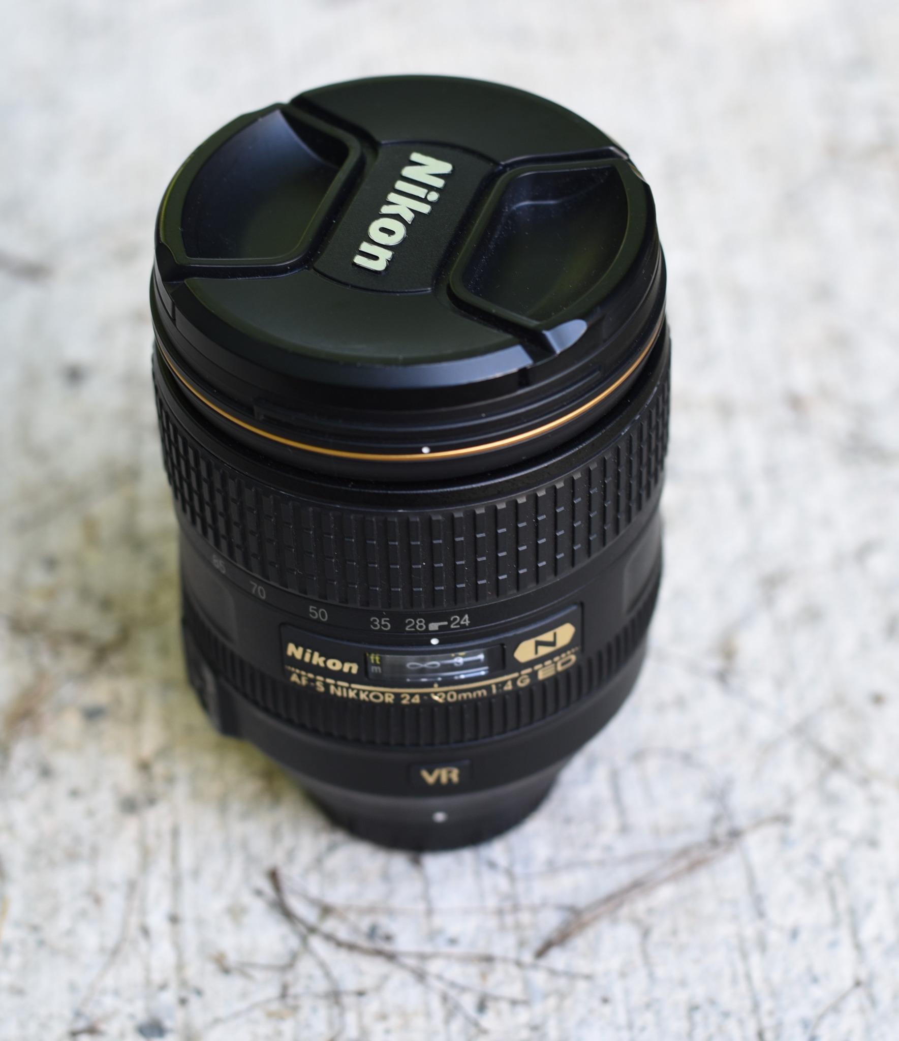 Nikon AF-S NIKKOR 24-120mm f4 G ED lens review