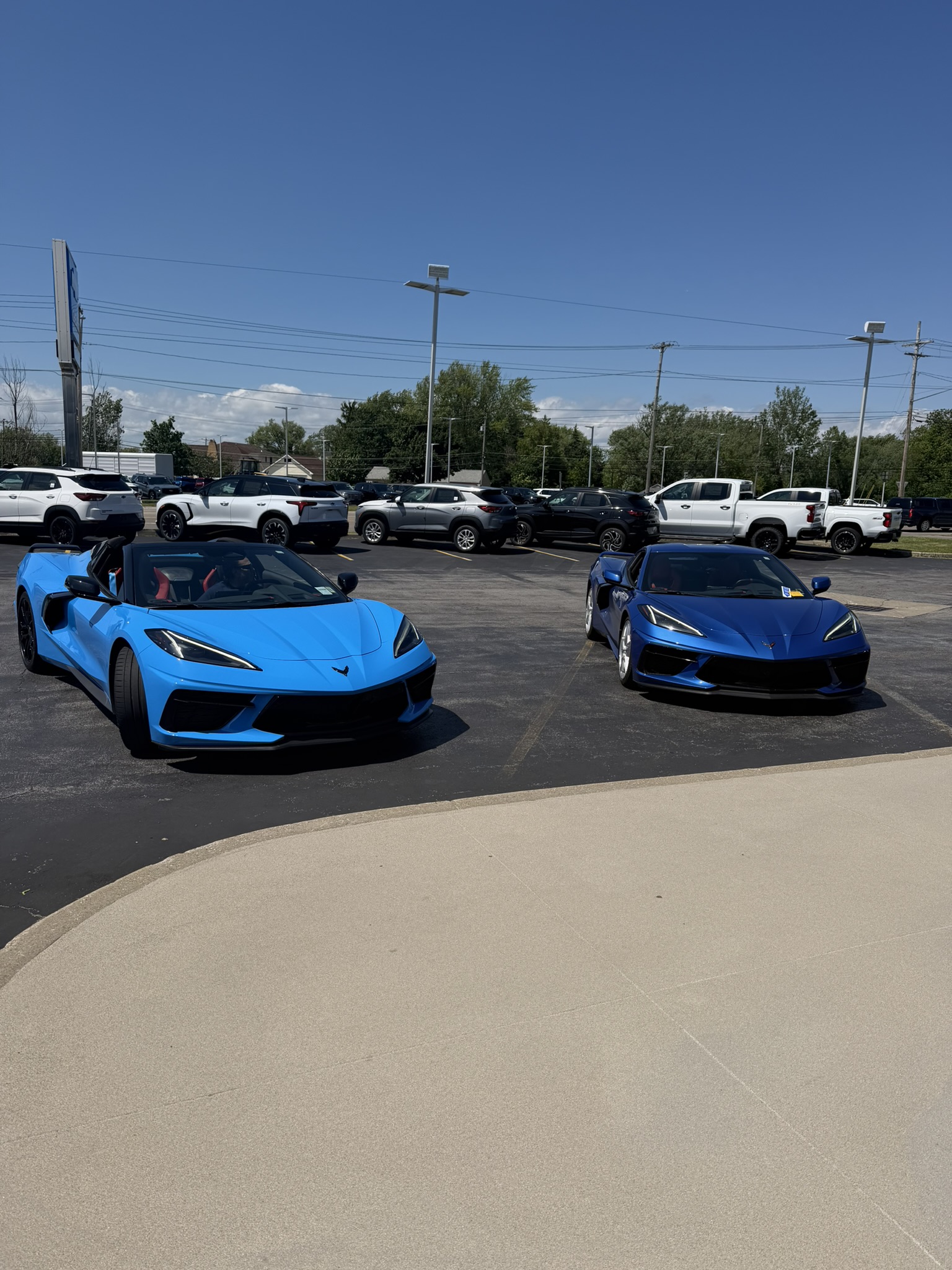 2024 Corvette Z51 Convertible vs 2021 C8 Elkhart Blue Coupe