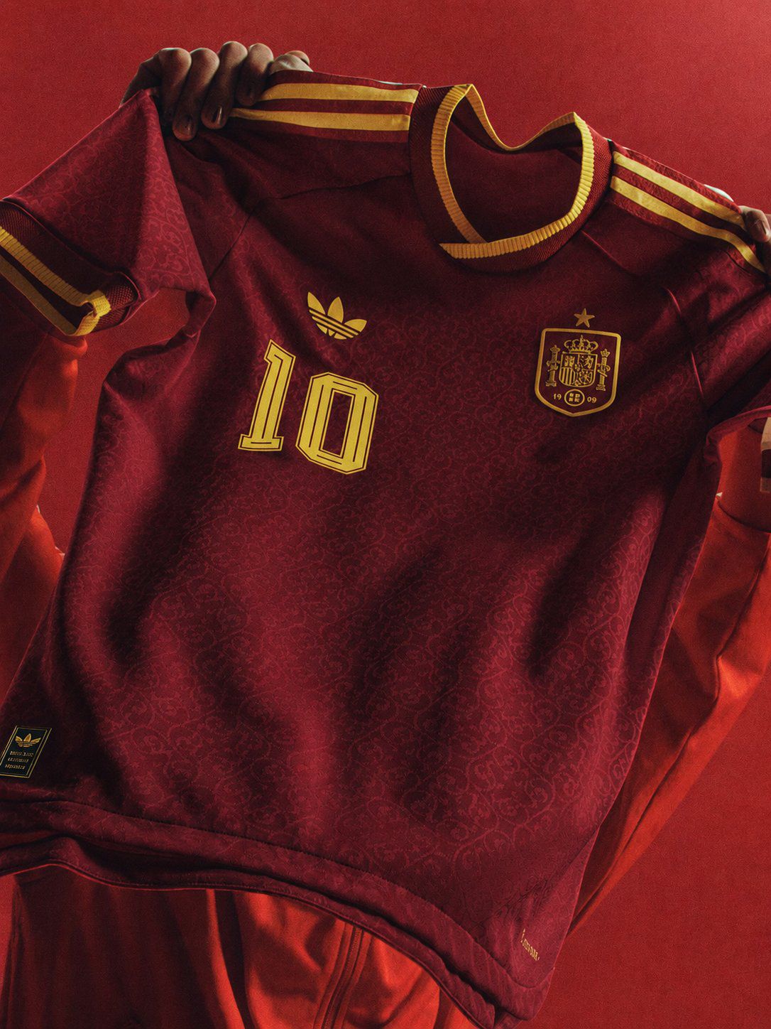 Spain 1998-99 away shirt by adidas 🇪🇸