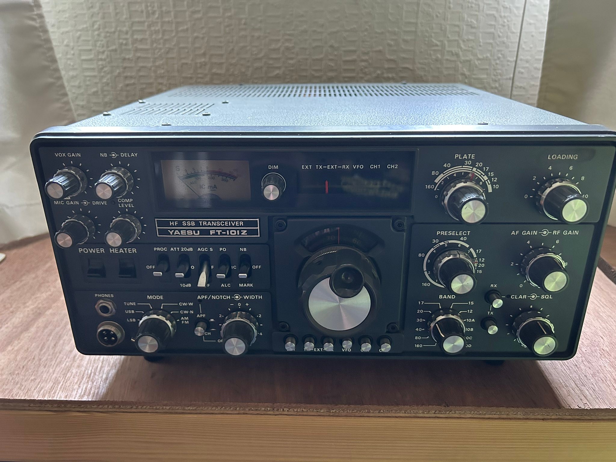 Is the Yaesu FT-101ZD transceiver worth buying at $450?