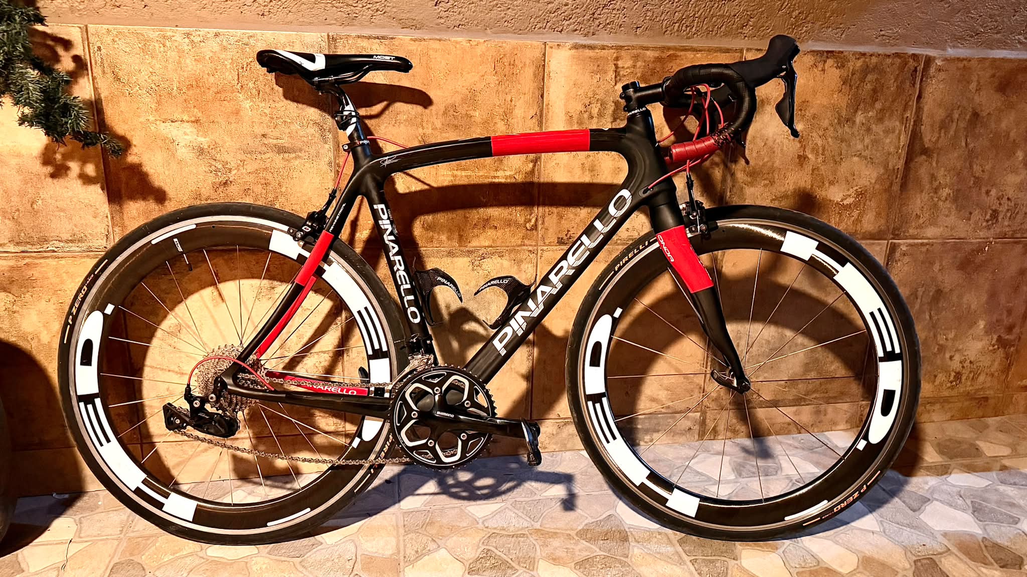 Pinarello Razha 2015