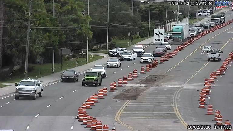 Crash on Clark Rd at Swift Rd in Sarasota blocks right lane