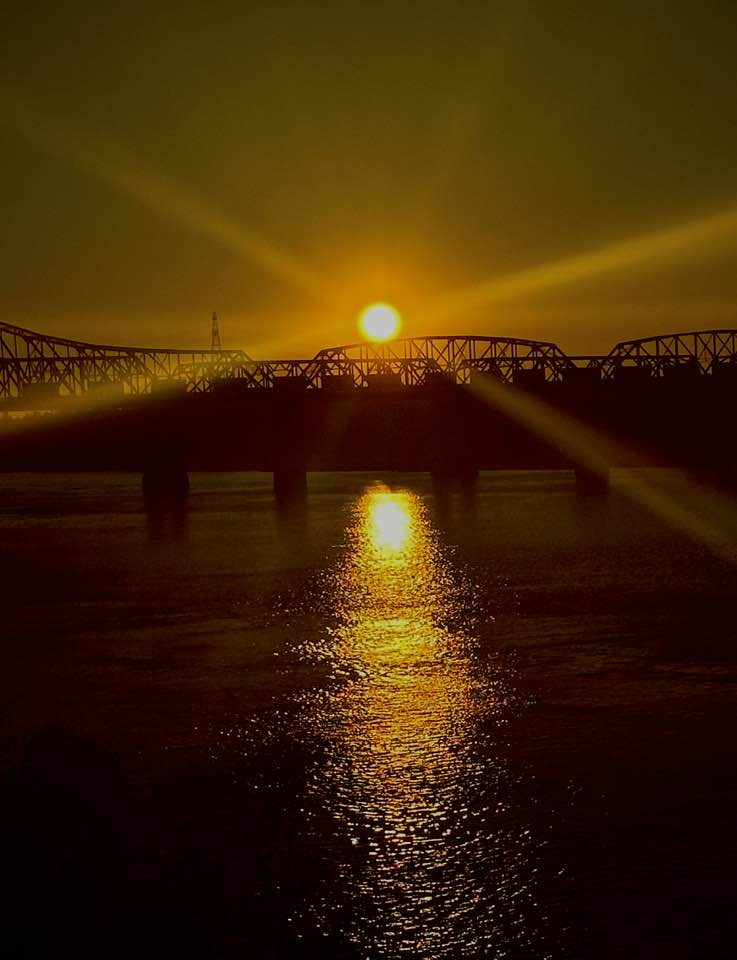 Tuesday sunset over Mississippi River near Vicksburg