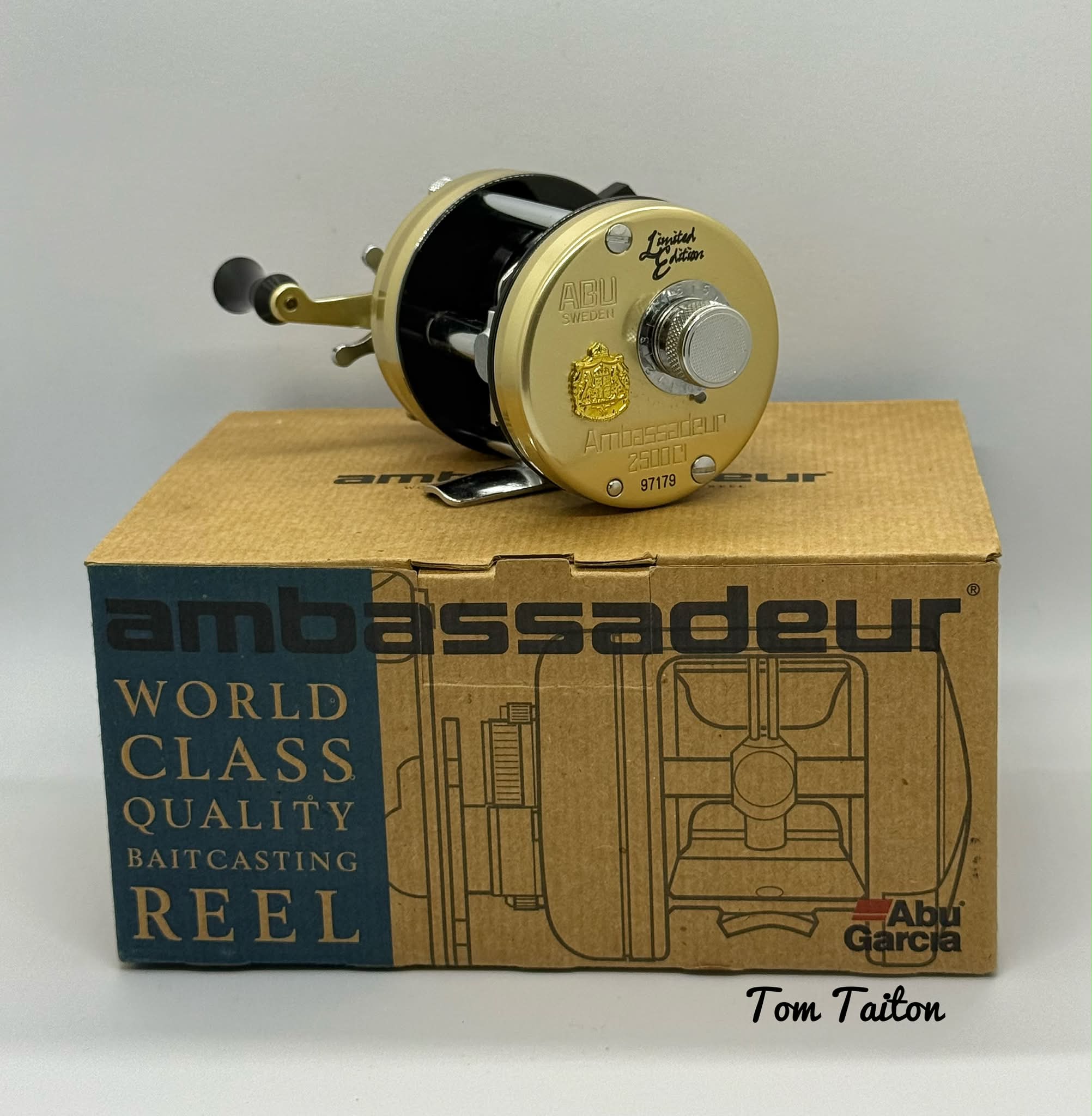 Abu Ambassadeur 2500CI Limited Edition reel variations and
