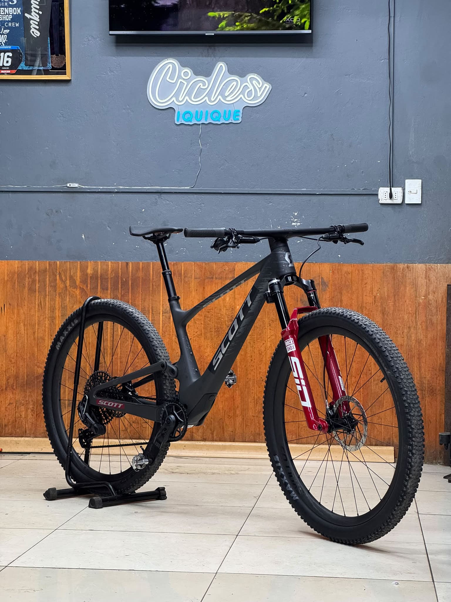 Is Scott Spark RC Worldcup suitable for 178cm tall rider?