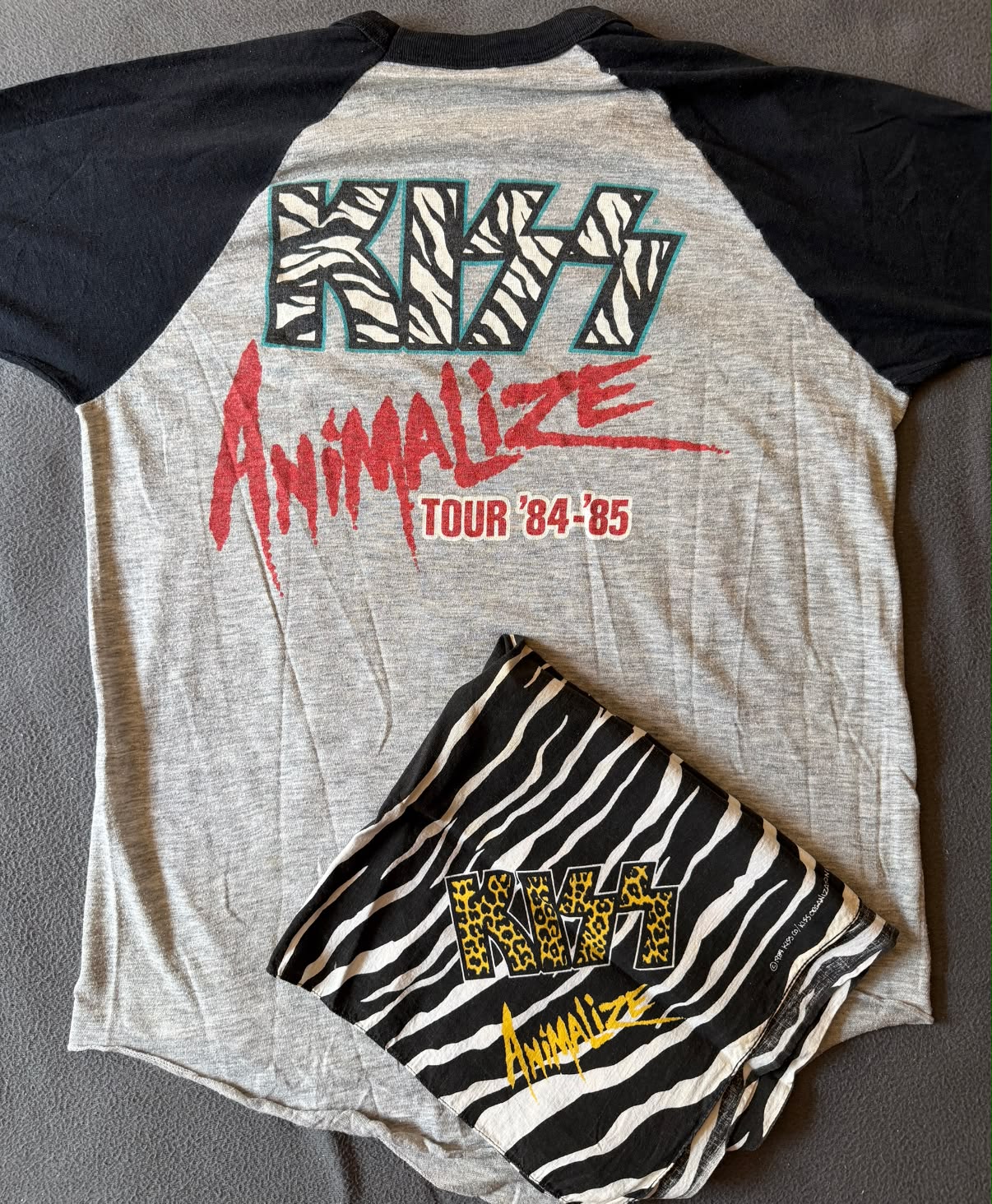 First Kiss shirt from Animalize tour