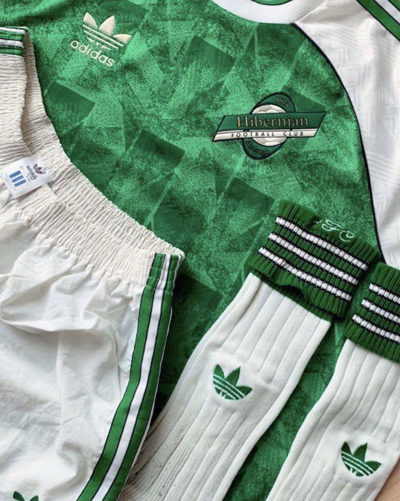 The 𝟏𝟗𝟗𝟏 Adidas 𝐇𝐢𝐛𝐞𝐫𝐧𝐢𝐚𝐧 𝐅𝐂 Kit is one of the best