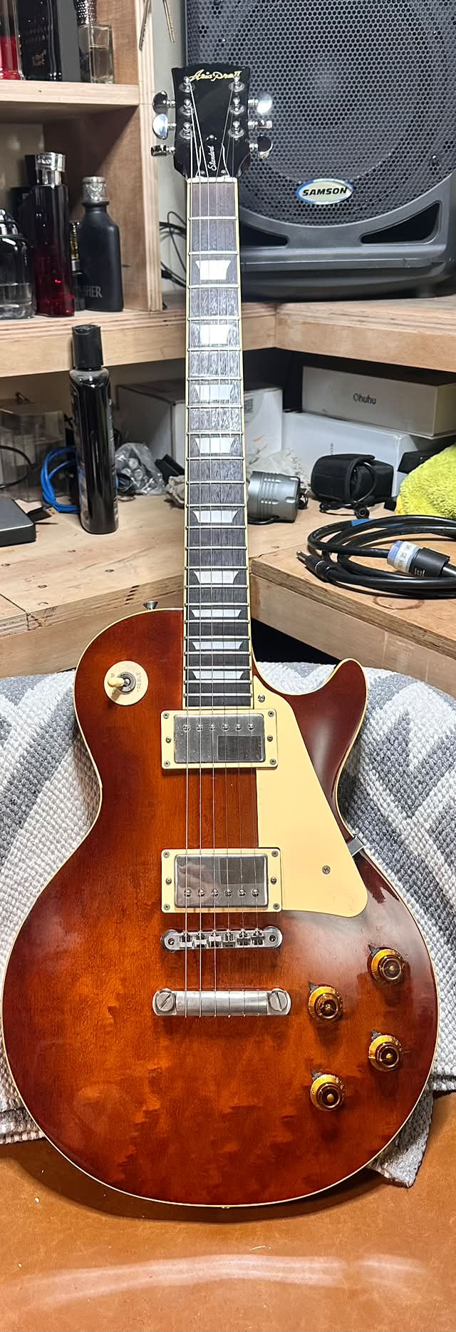 Guyatone LG-170T（1967）です。 当時、Guyatoneは売れに売れ生産が
