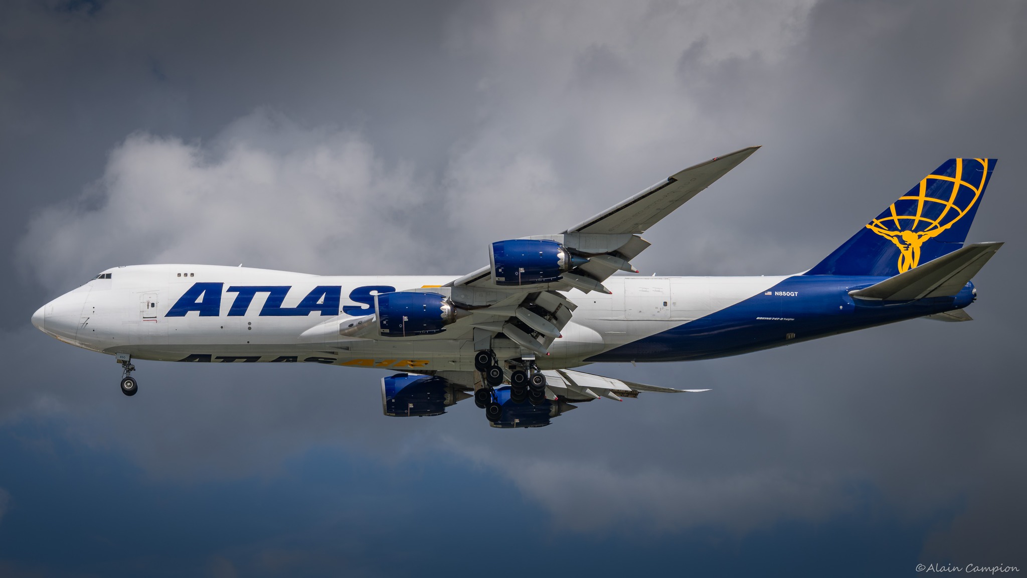 Atlas Air B748 @ KTPA (09/18/26) ··· =T ATLAS нзабот កណ