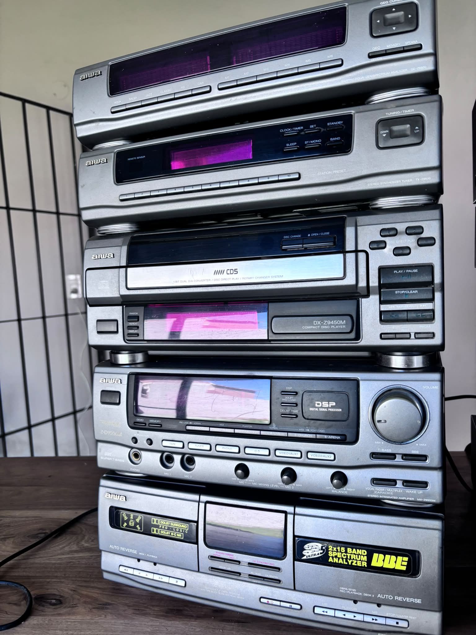 AIWA 100CD automatic changer system DX-C100M2. 100 DISCS !
