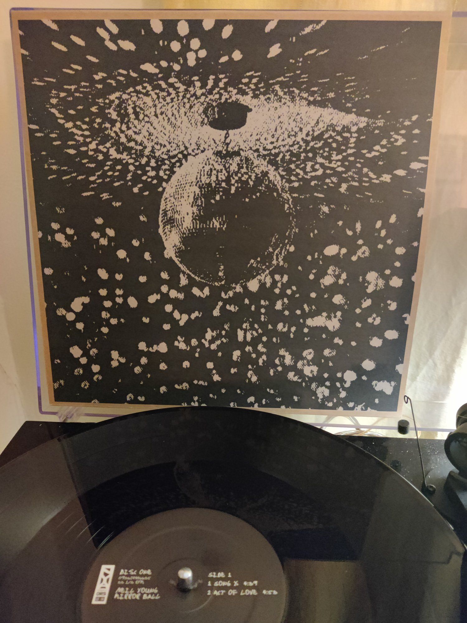 Neil Young's Mirrorball mispress vinyl found at record fair