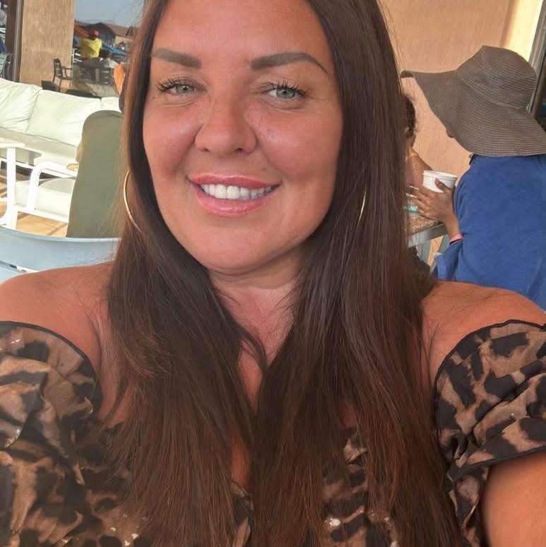 TSL Teeth whitening 🦷🪥🌟 | Louise Brown