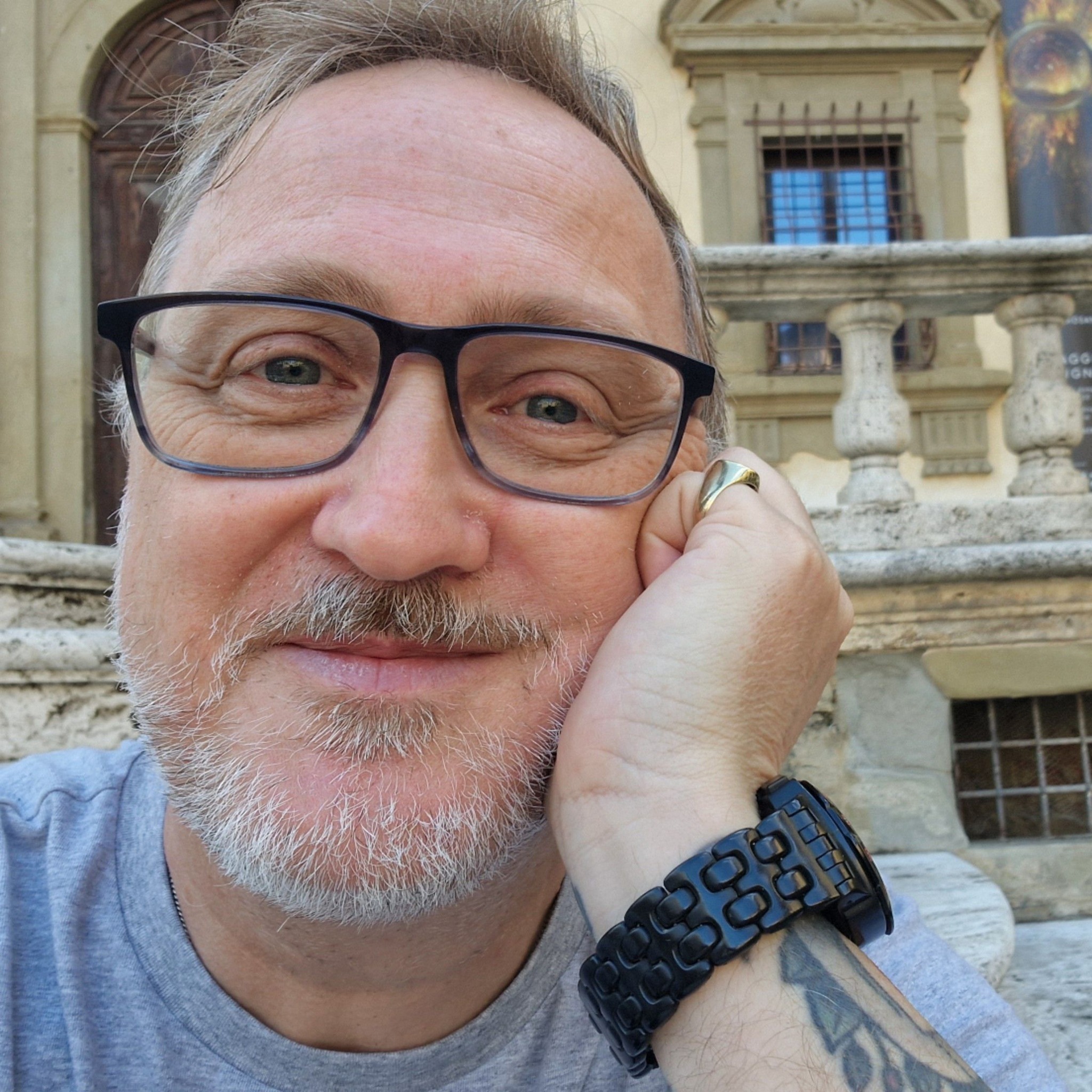 Get @reshare_app • @imisteridiele Killergarten è la nuova uscita di ...