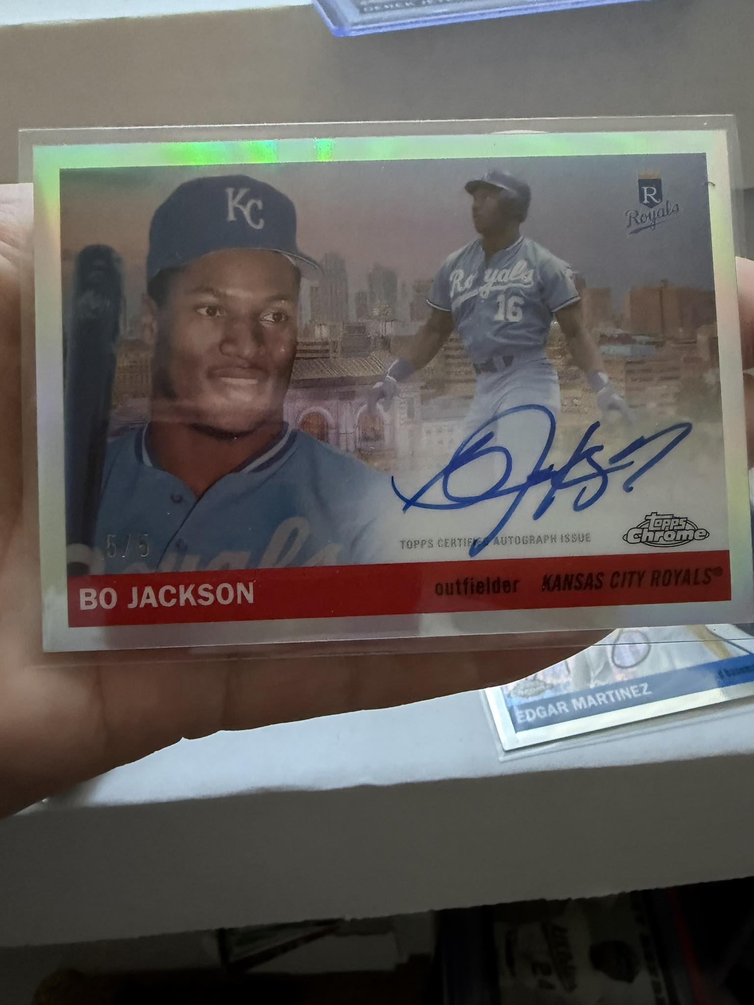 Topps Chrome Platinum pack brings joy with autograph card