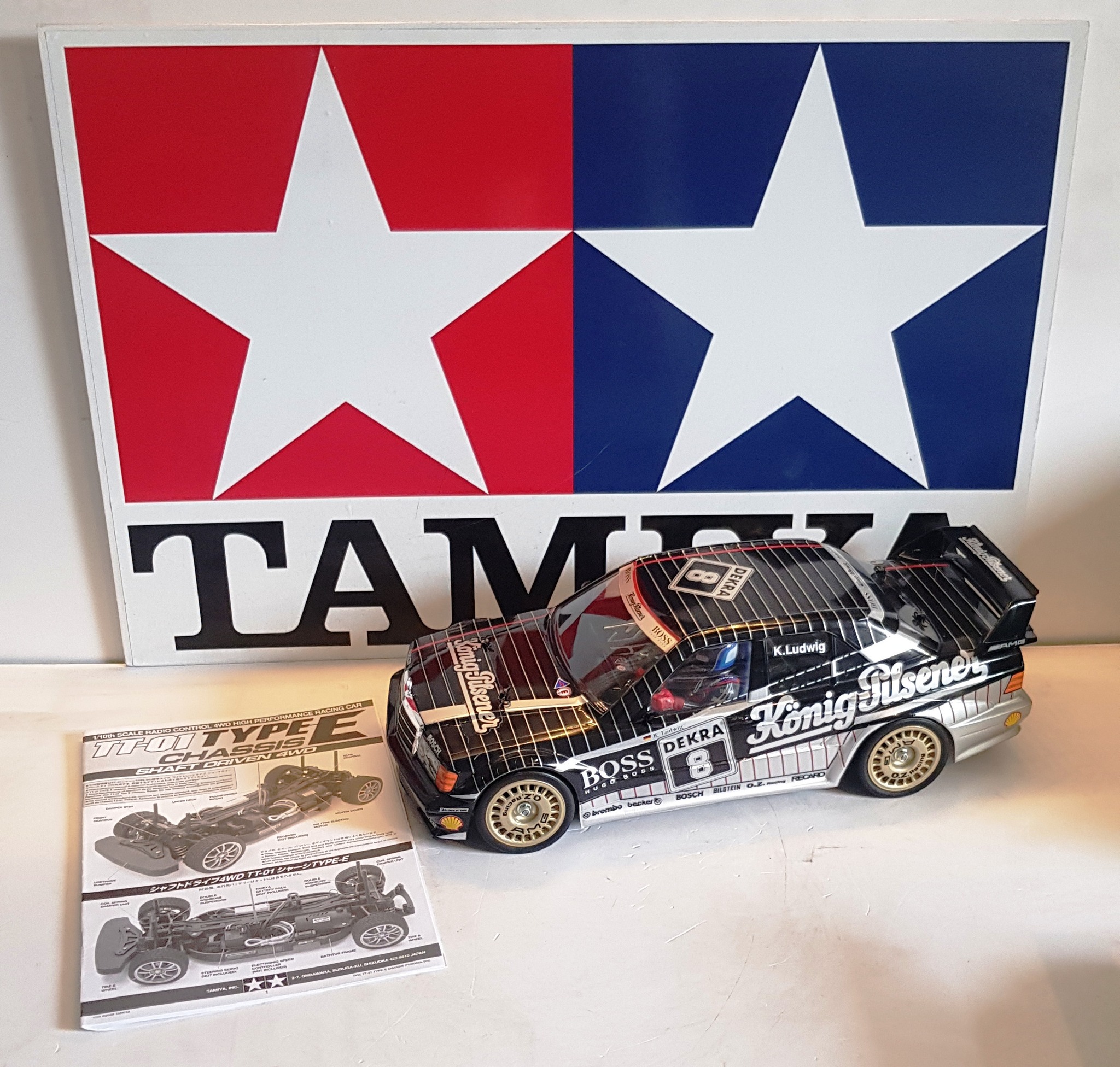 Tamiya TT-01 chassis with Mercedes 190E Evo II DTM 1991 body for