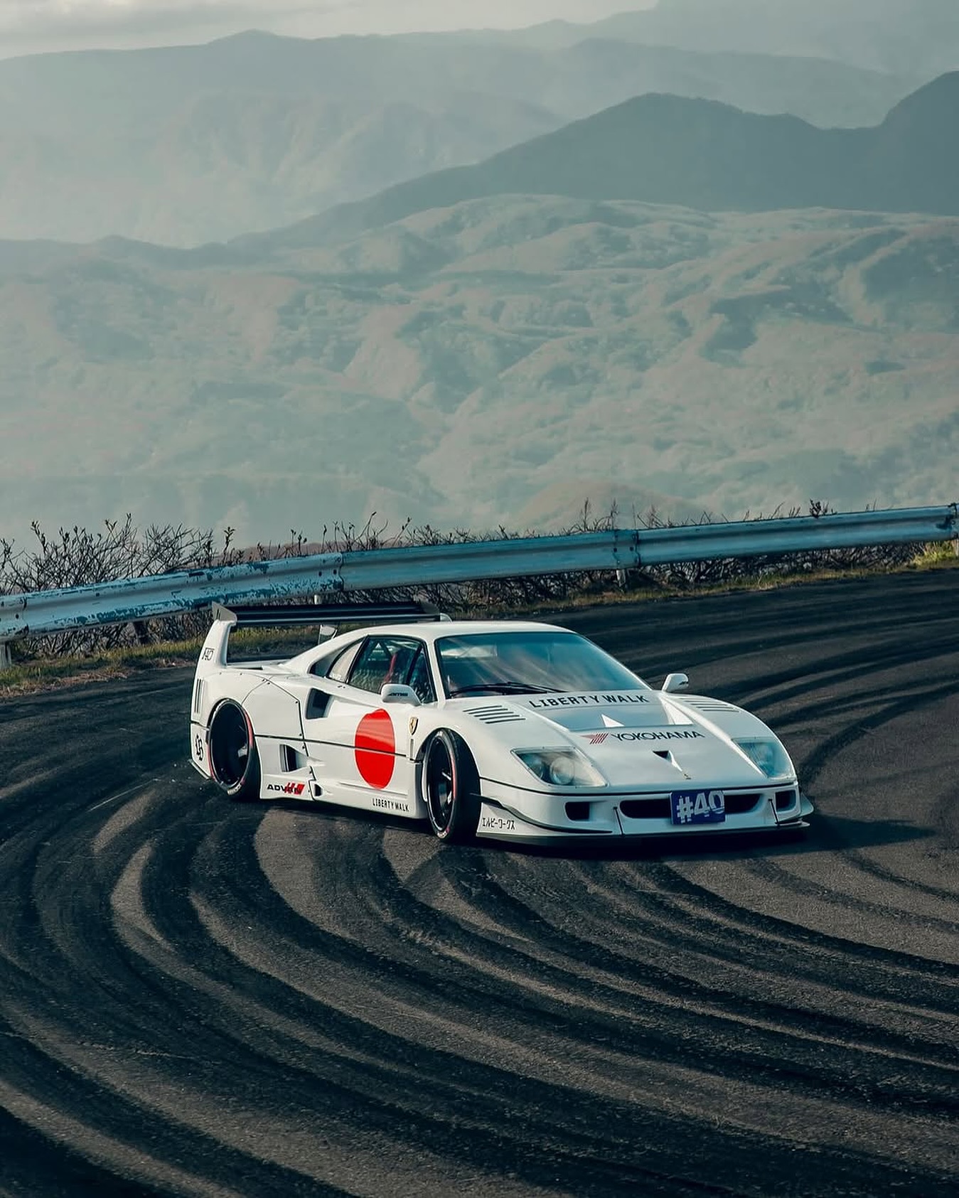 LB☆WORKS F40 ?? @yokohama.rubber_jp #lb #lbworks #libertywalk 