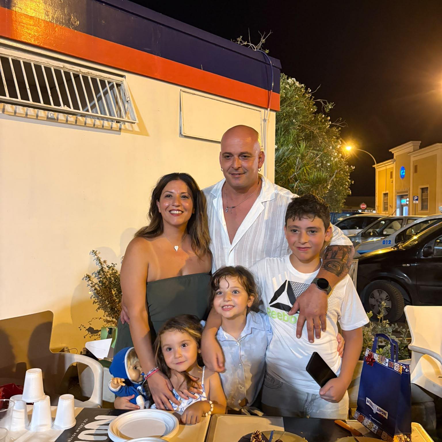 Cerco i parenti a termini di questa... - Stefania Calderone | Facebook