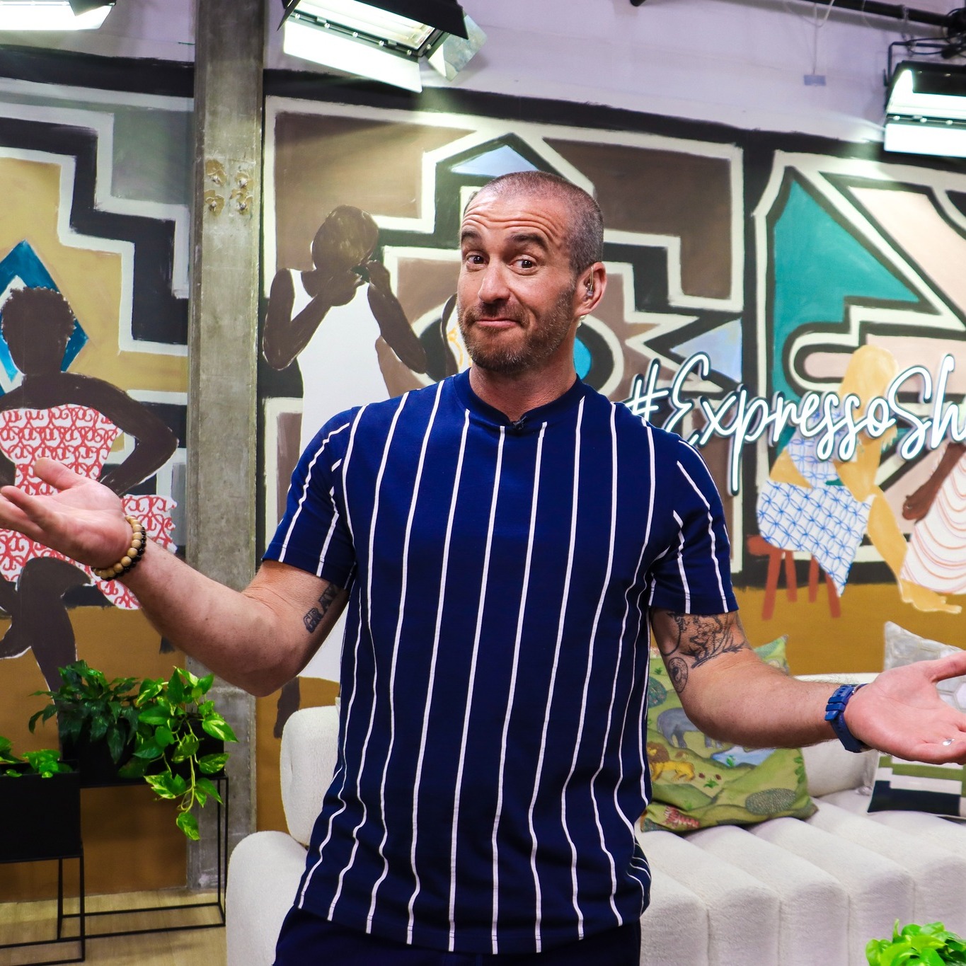 Good morning! Let’s get... - Expresso Morning Show - SABC 3
