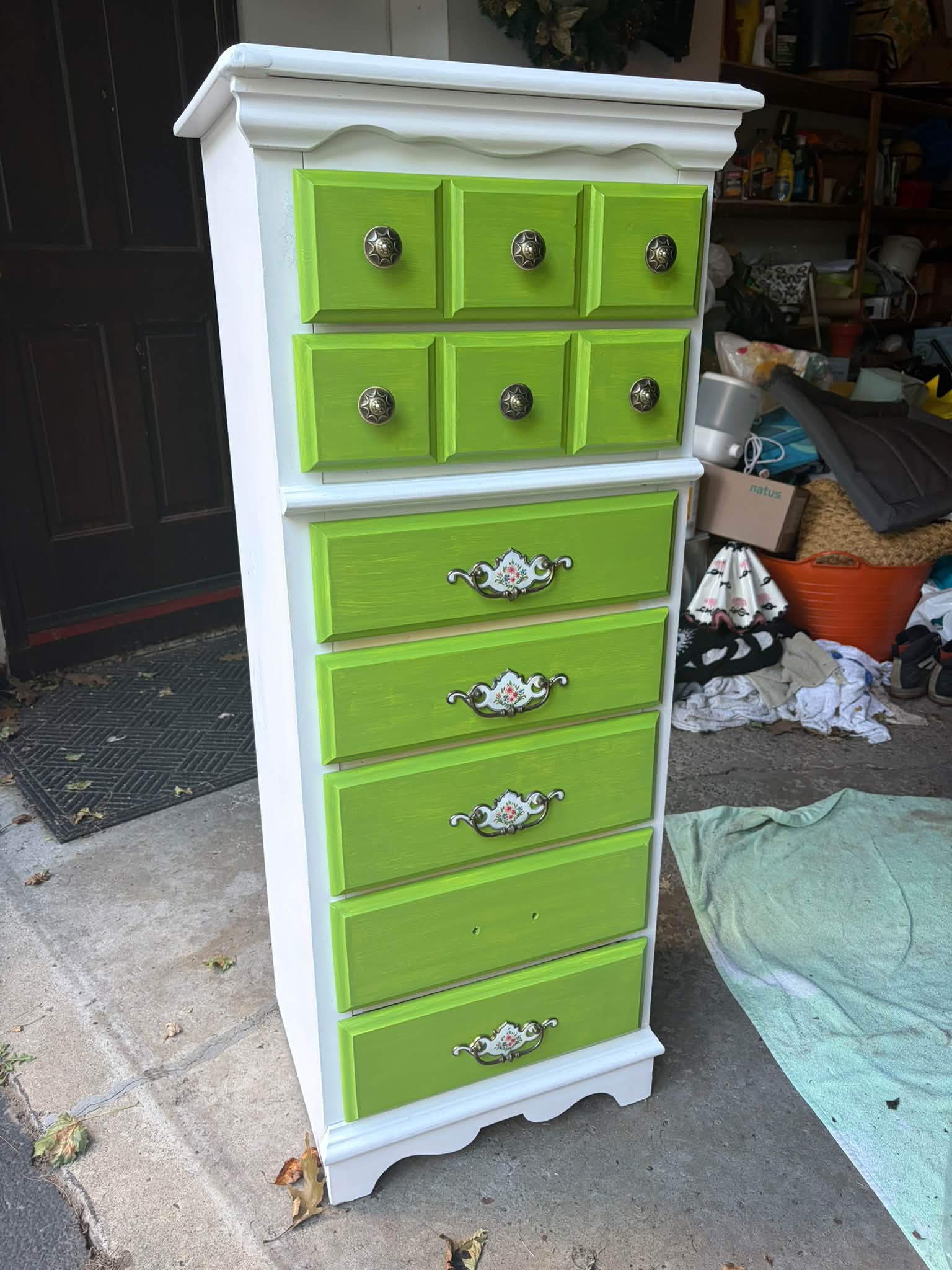 Color ideas for painting a white and green dresser