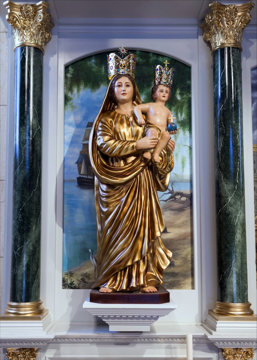 OUR LADY OF PROMPT SUCCOR Patroness of Louisiana Our Lady of