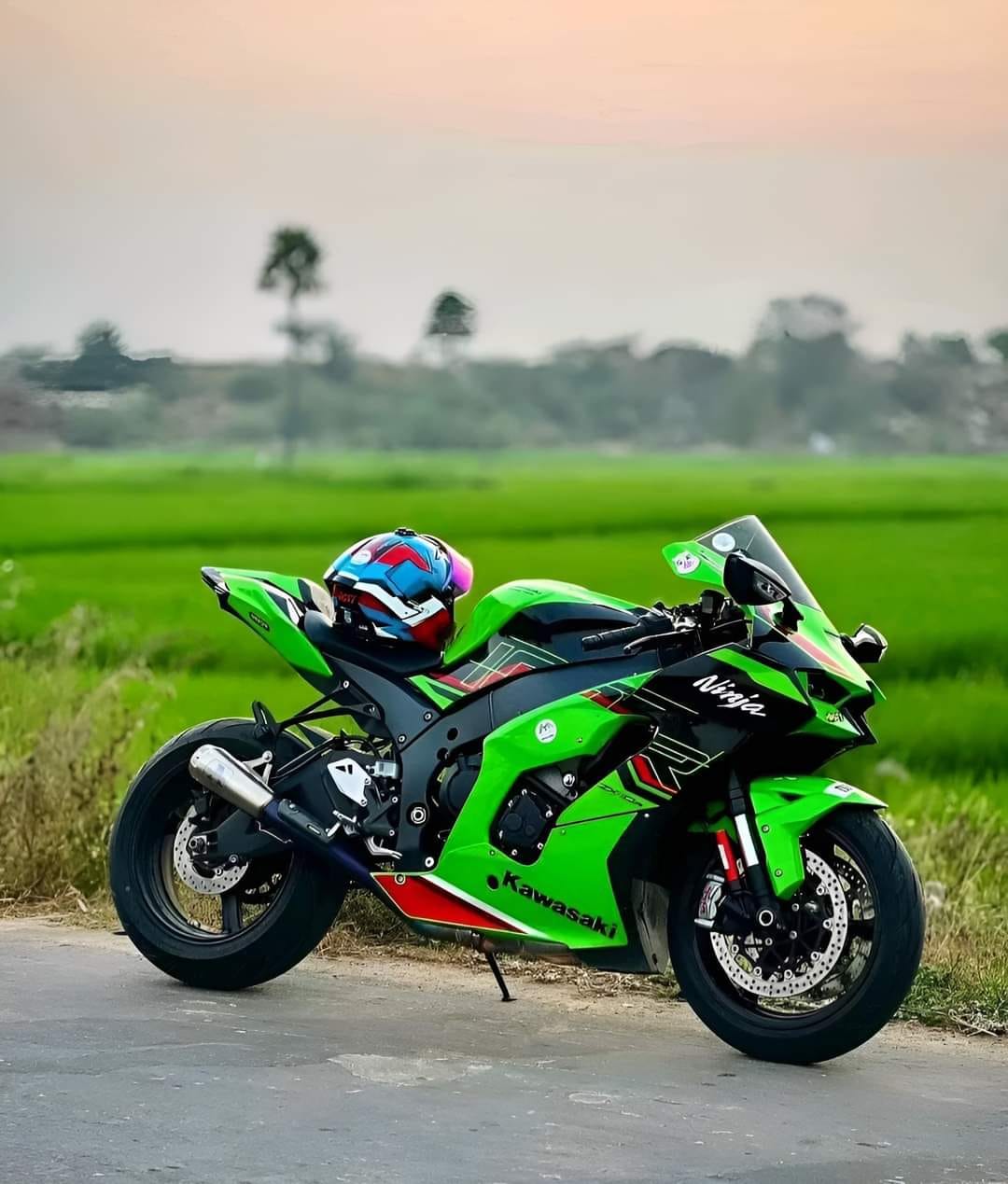 ⚠riri Kawasaki Ninja ZX-10R 💚💚