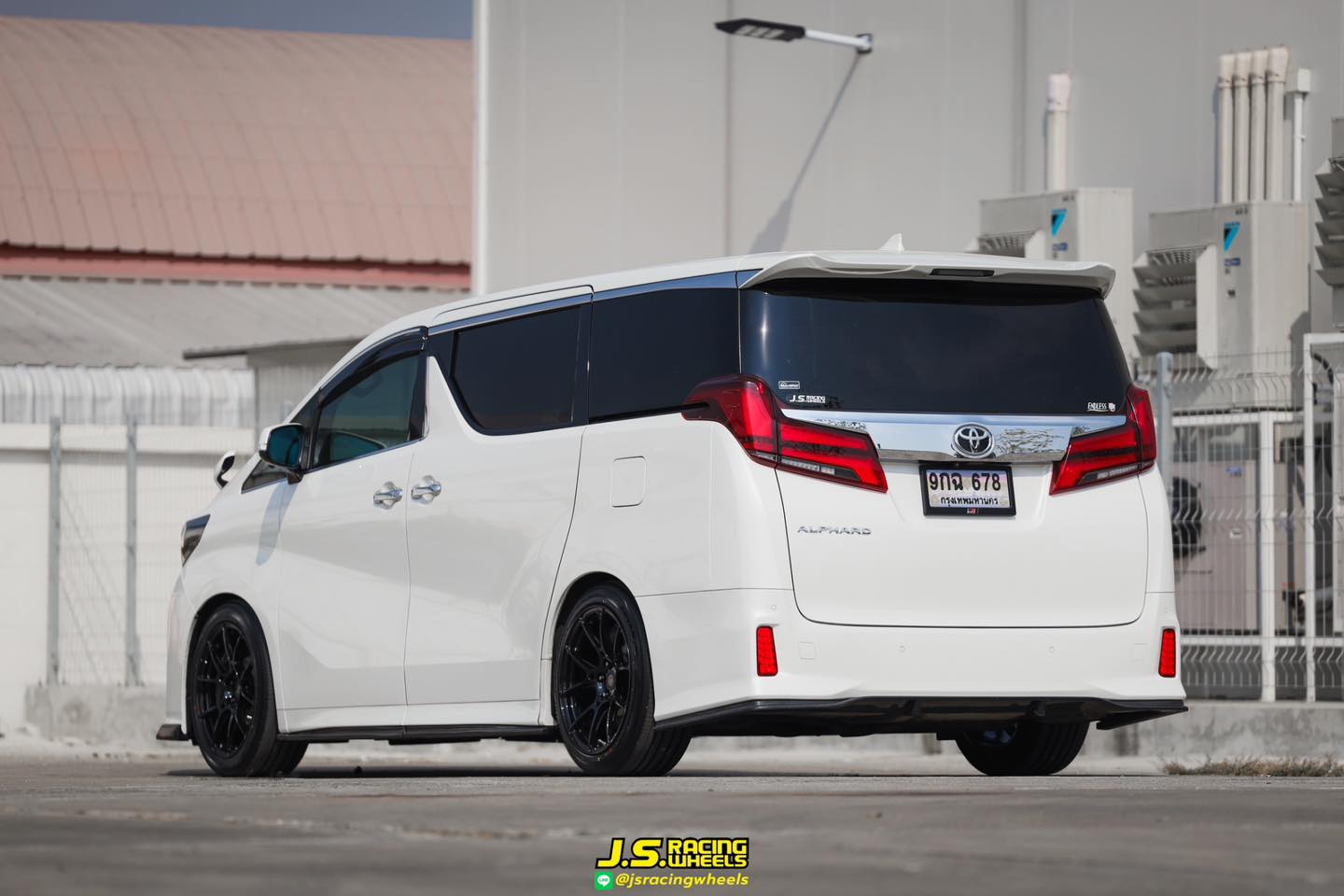 Toyota ALPHARD 30 เน้นของดี ล้อ FORGED เท่านั้น ‼️ >> ล้อ BC FORGED RZ ...